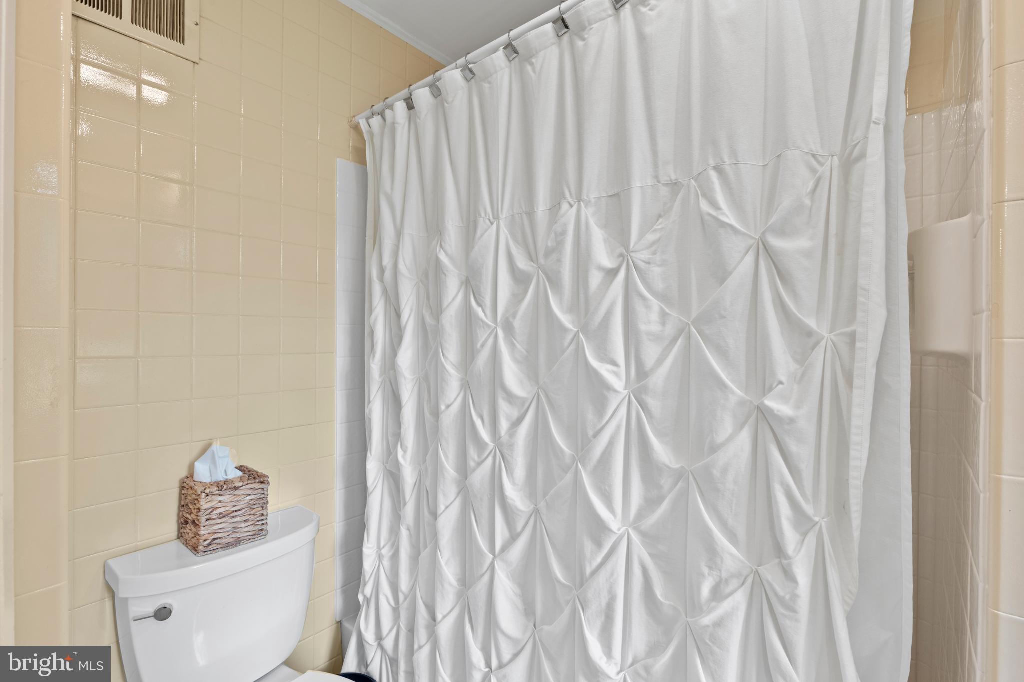 CAMBRIA - Residential