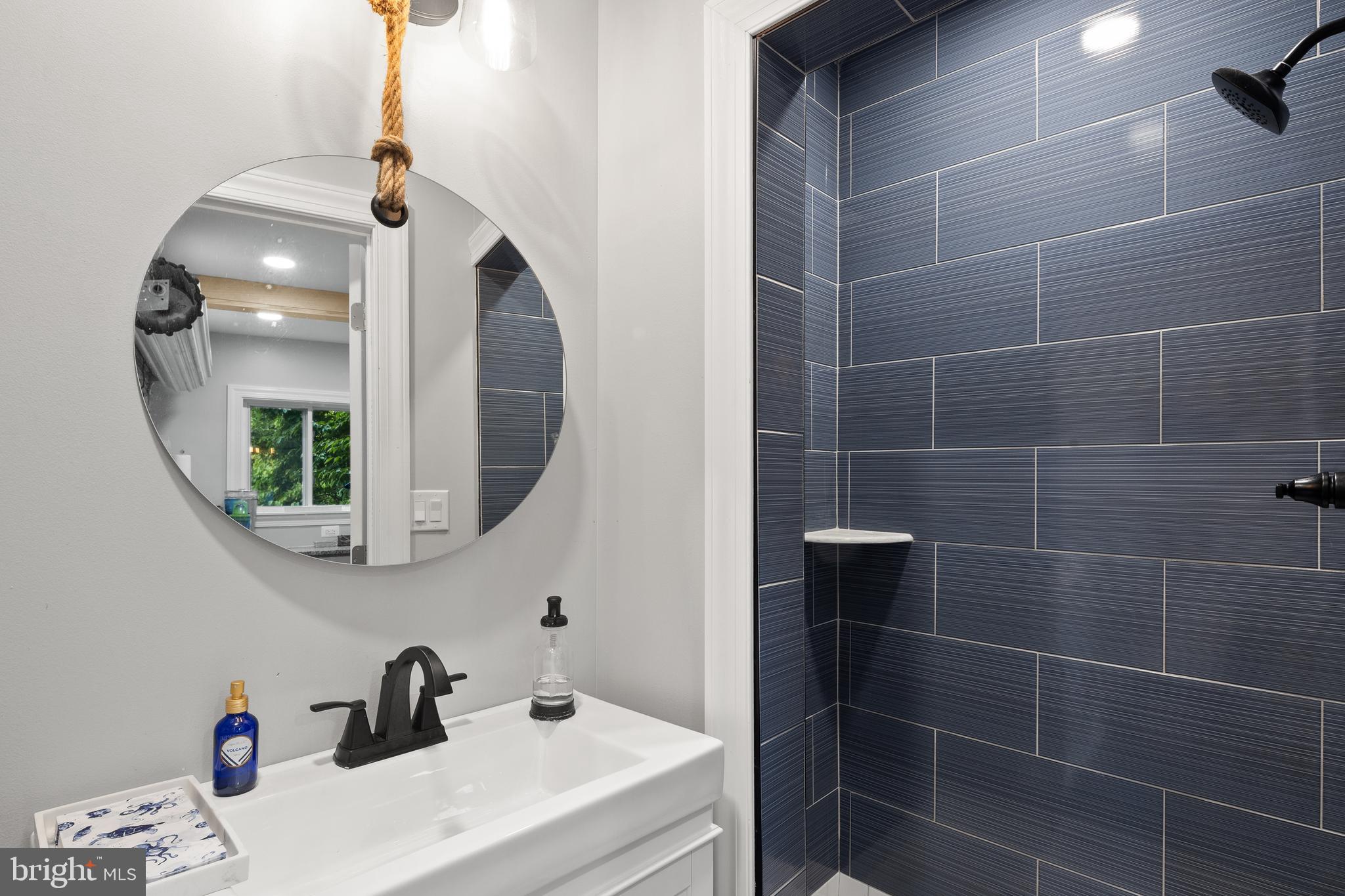 CAMBRIA - Residential