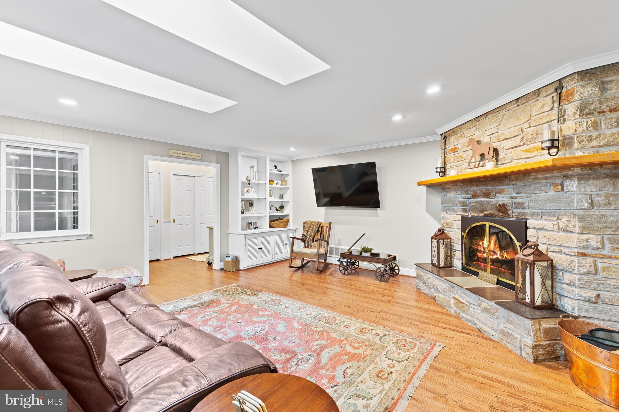 CAMBRIA - Residential