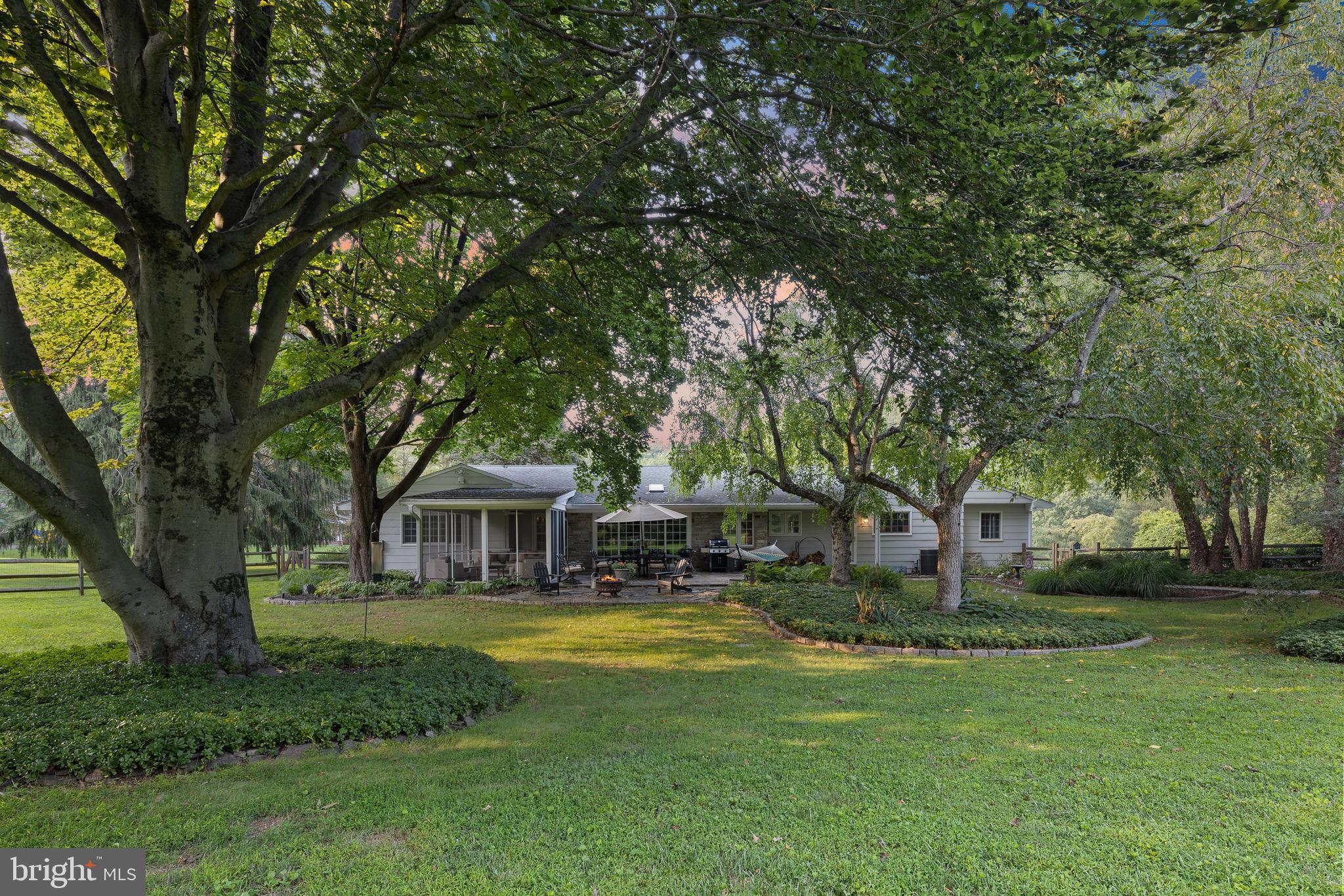 CAMBRIA - Residential