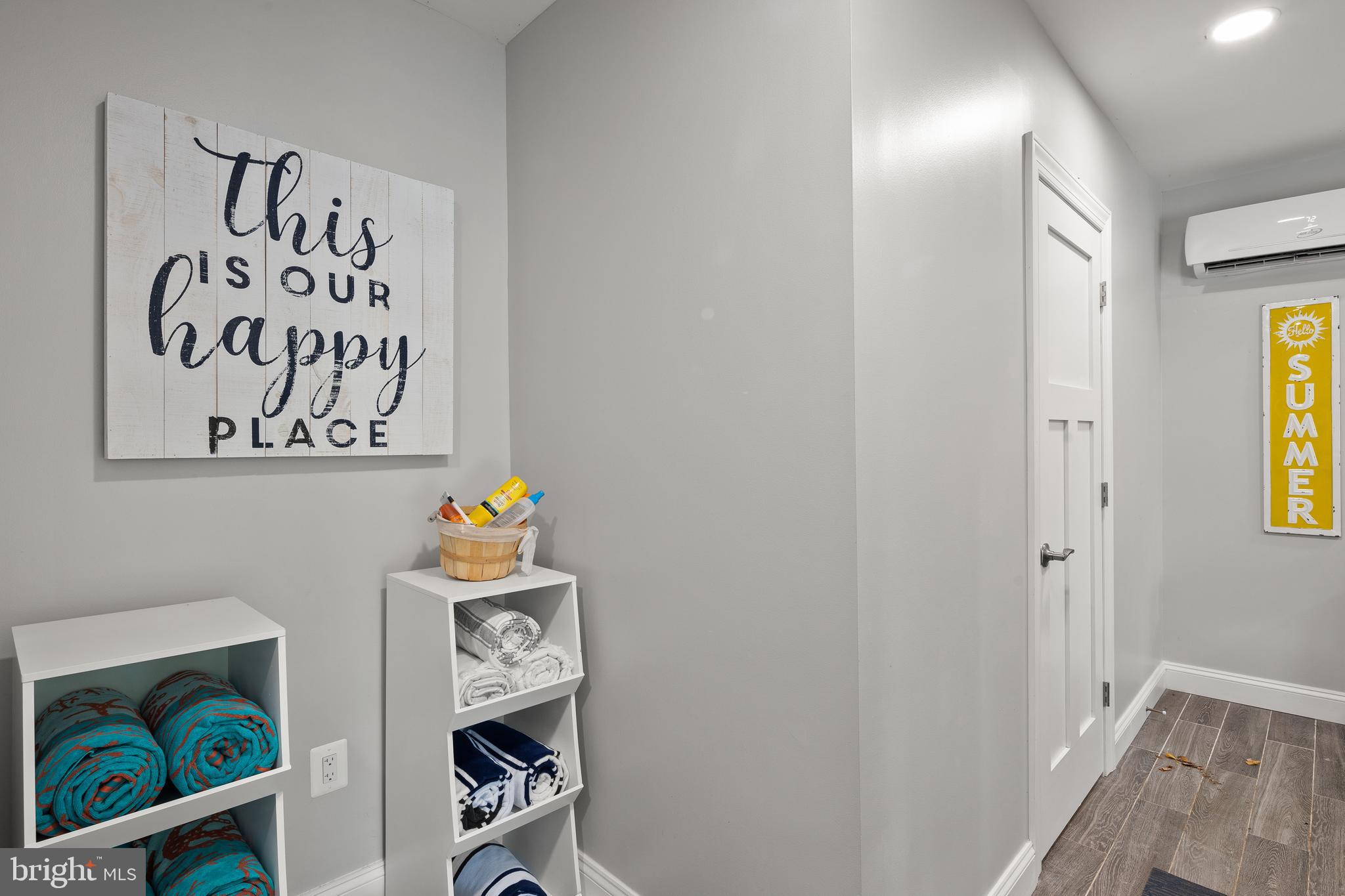 CAMBRIA - Residential