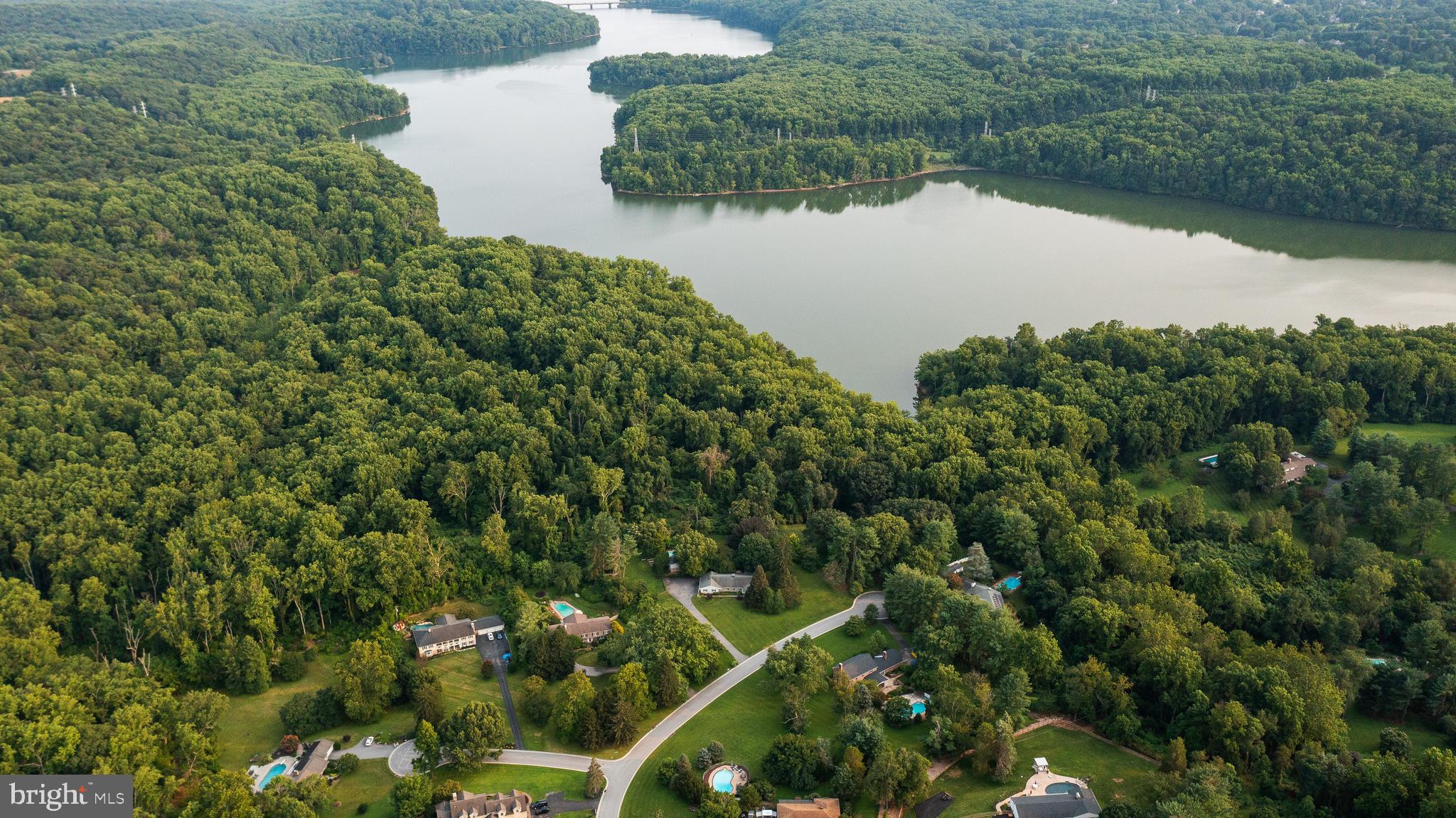 CAMBRIA - Residential