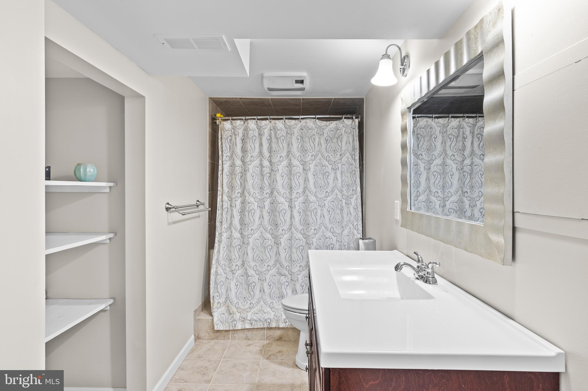 CAMBRIA - Residential