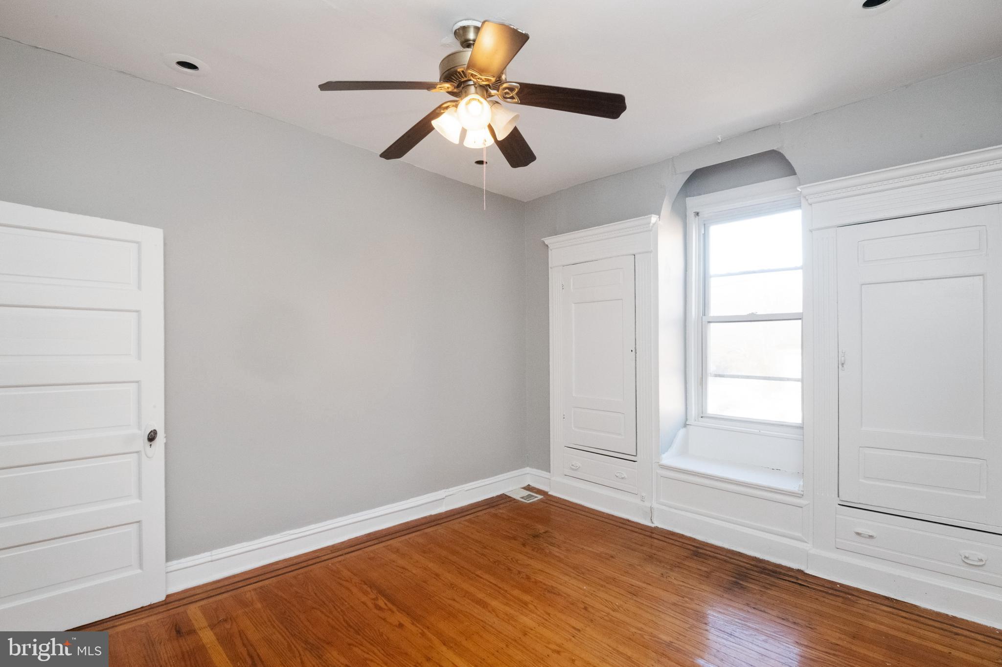 CHARLES VILLAGE - Residential Lease