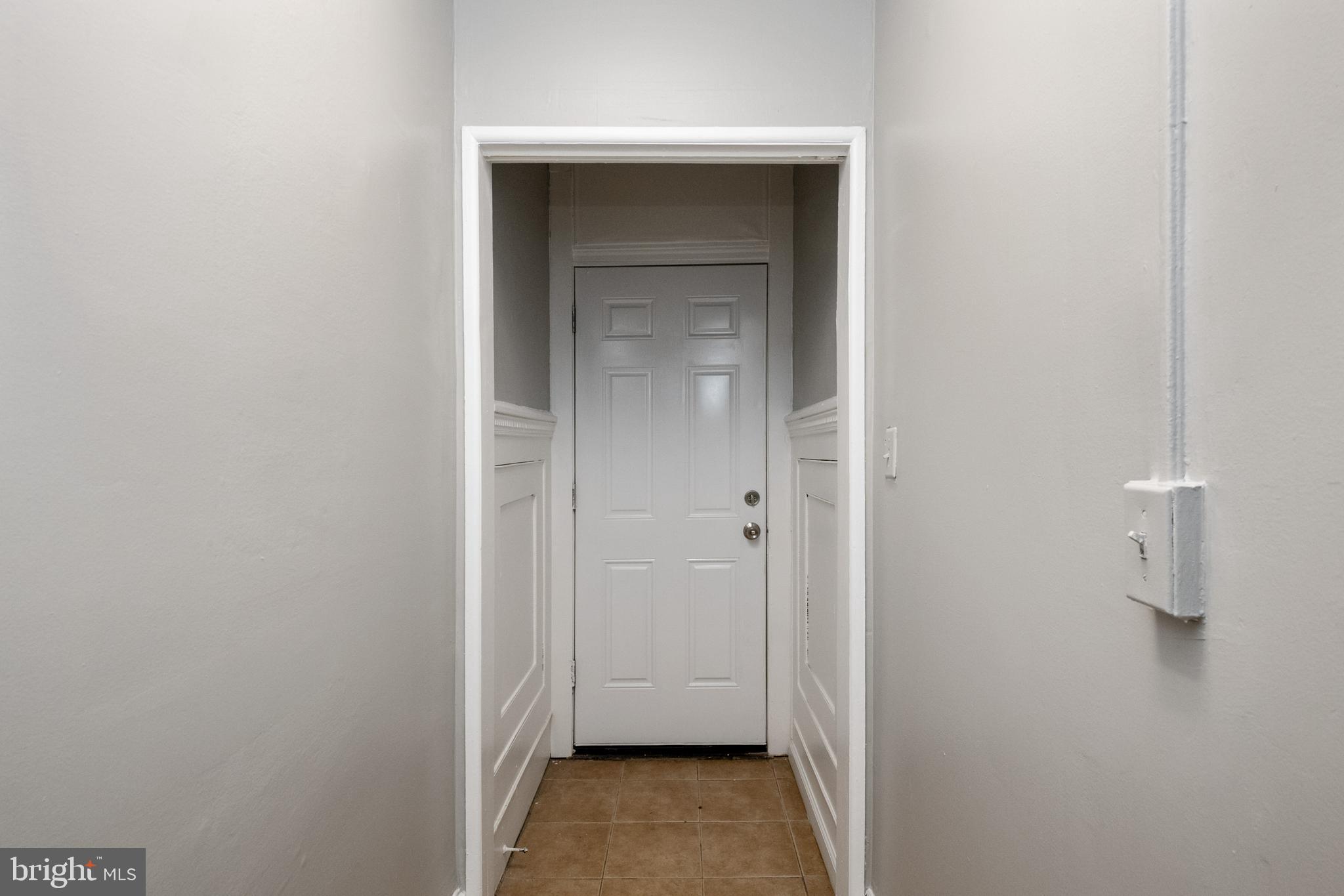 CHARLES VILLAGE - Residential Lease