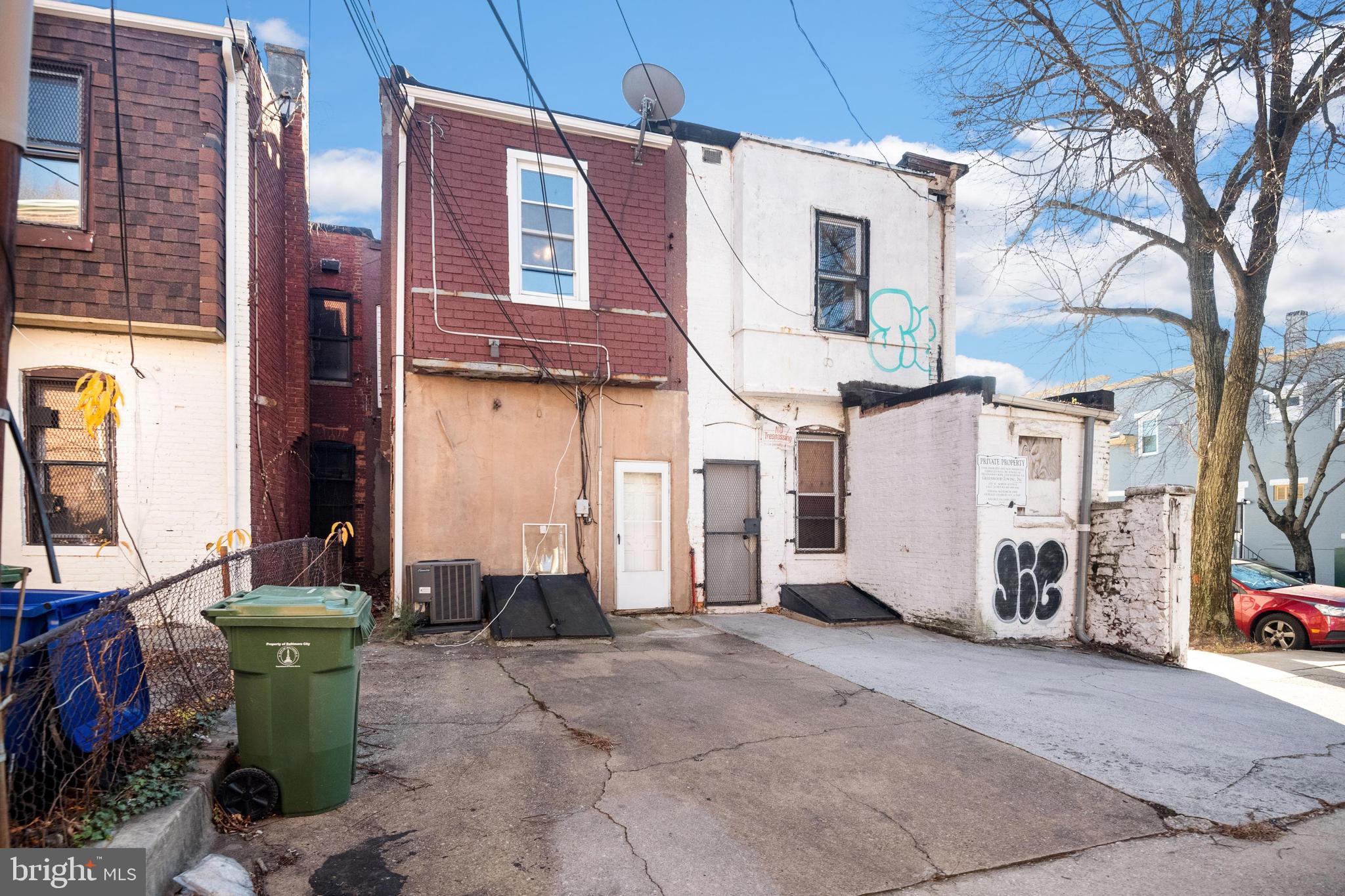 CHARLES VILLAGE - Residential Lease