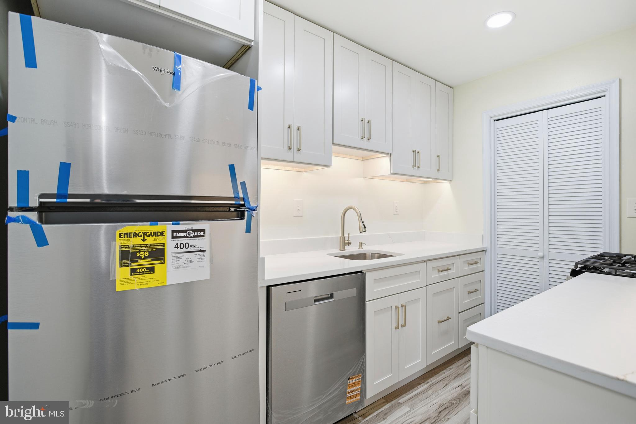 FRENCHMANS CREEK - Residential