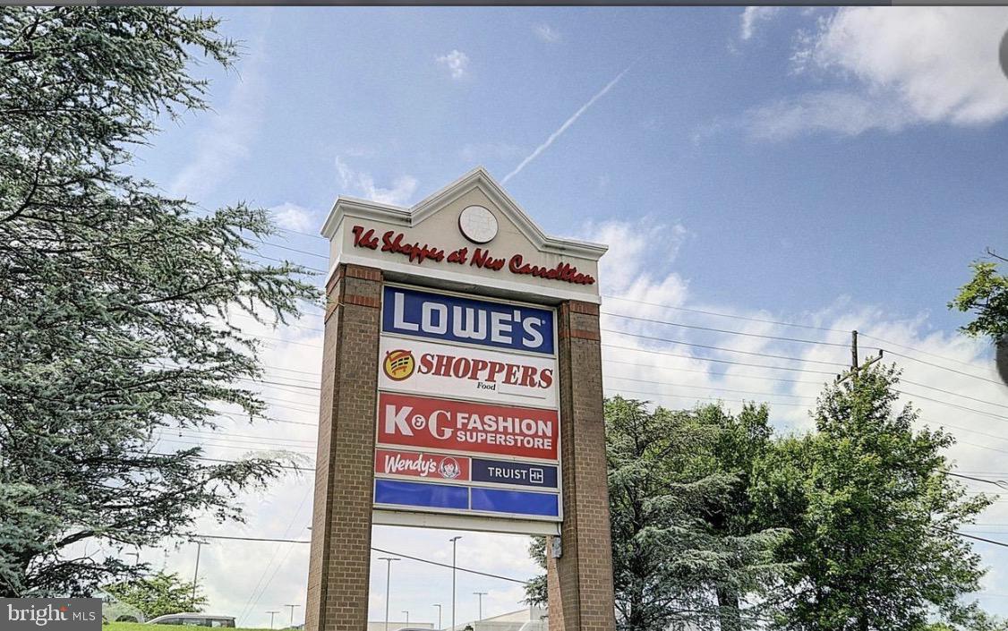 FRENCHMANS CREEK - Residential