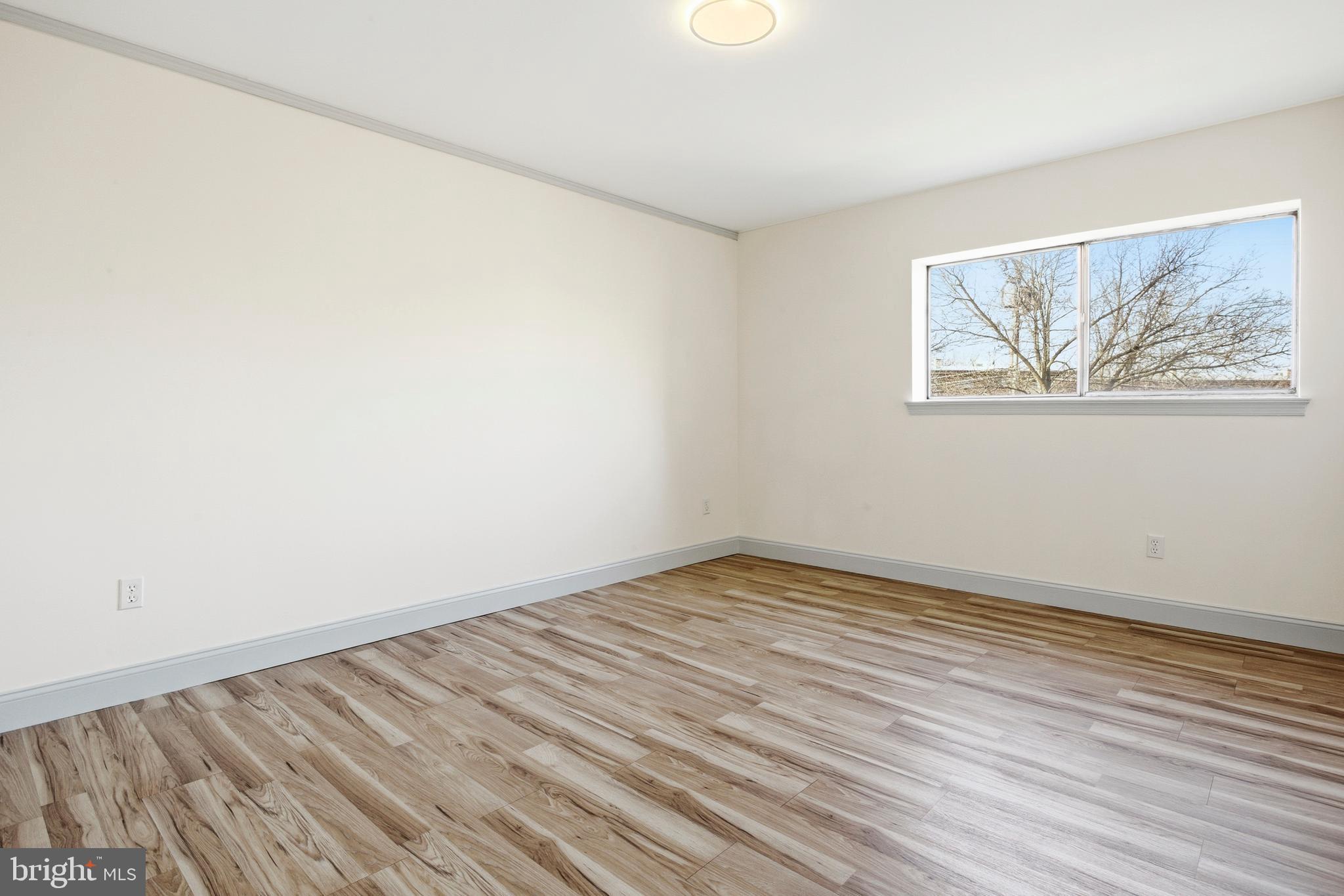 FRENCHMANS CREEK - Residential