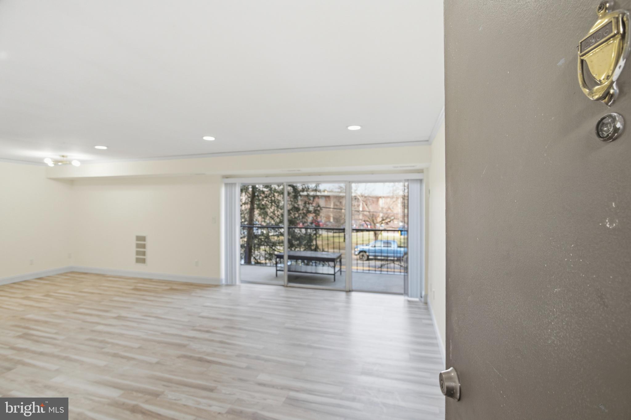 FRENCHMANS CREEK - Residential