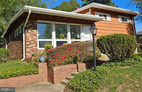 605 Twinbrook Parkway, Rockville, MD MLS: MDMC2178776