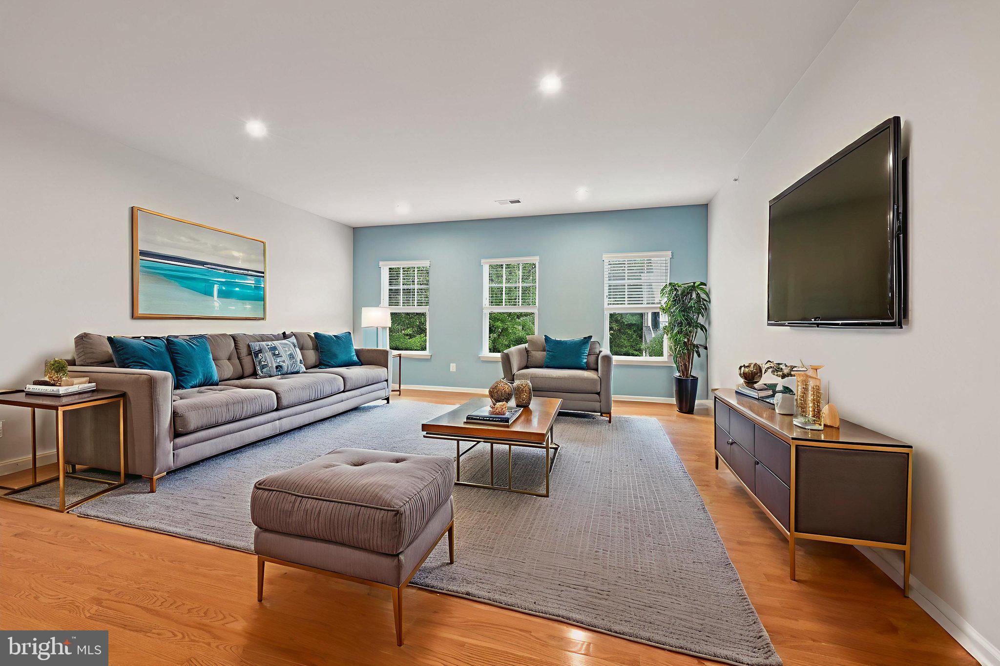 POTOMAC SHORES - Residential