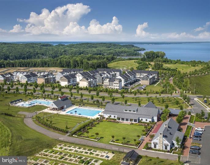 POTOMAC SHORES - Residential