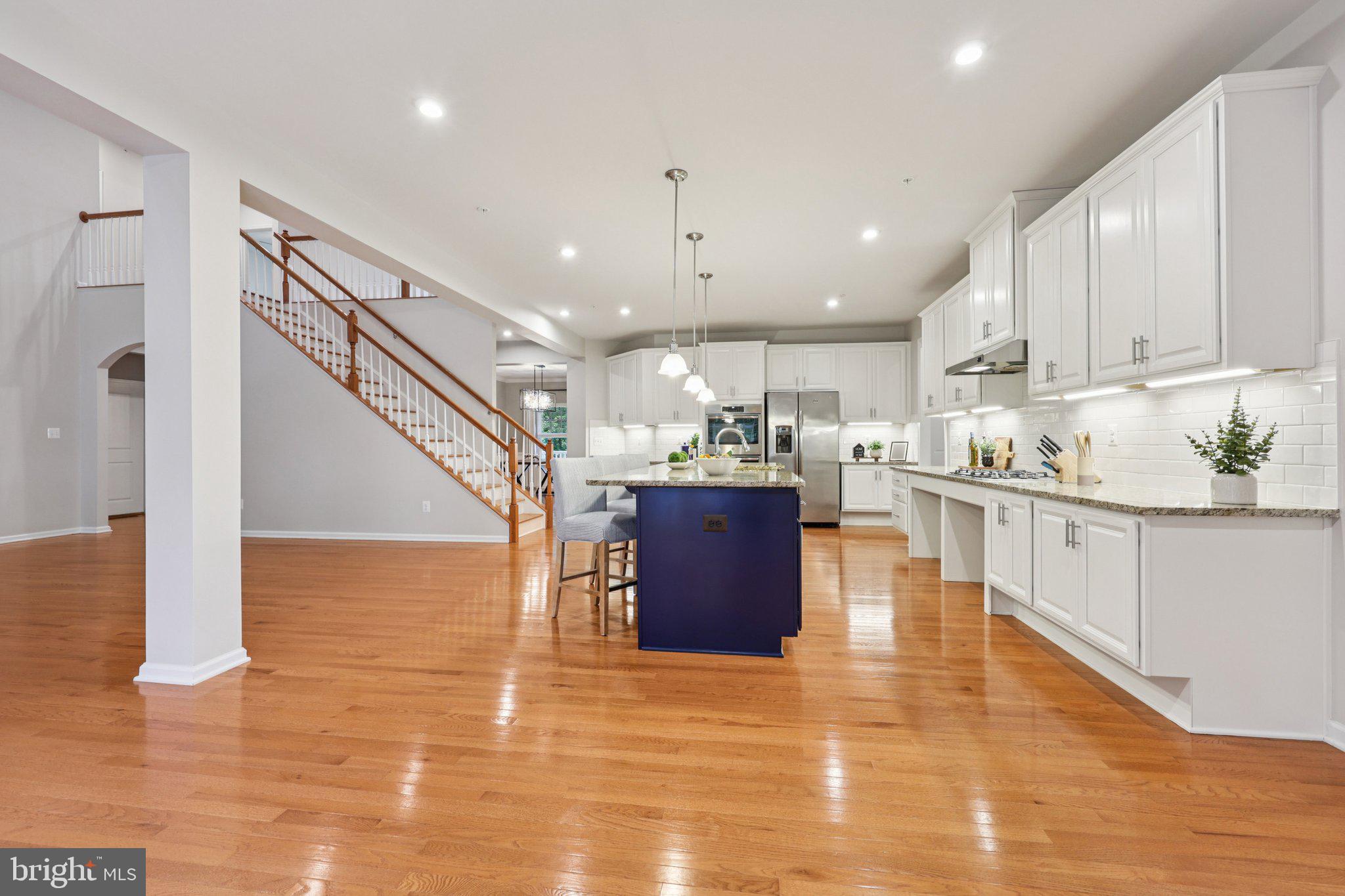 POTOMAC SHORES - Residential