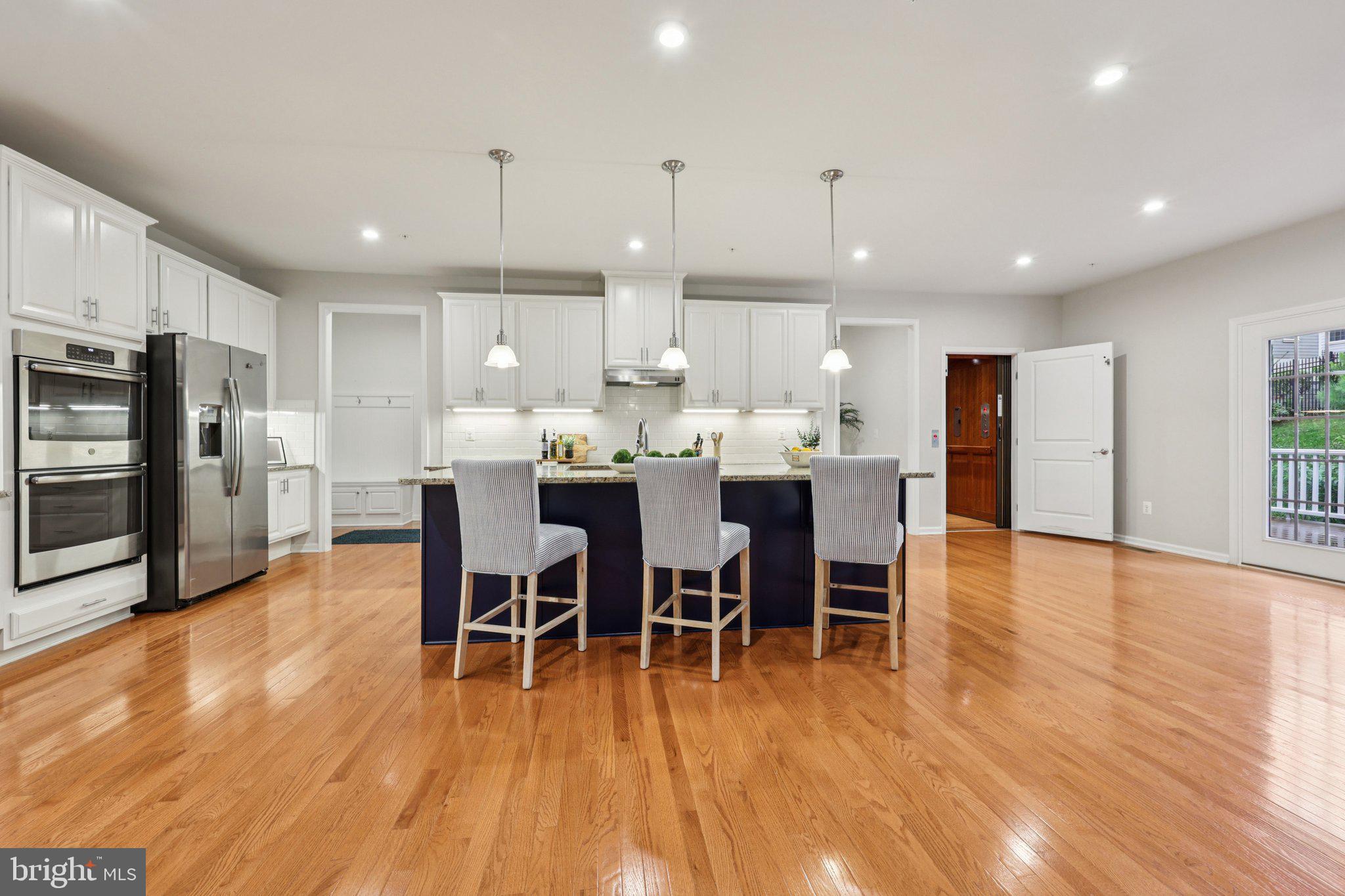 POTOMAC SHORES - Residential