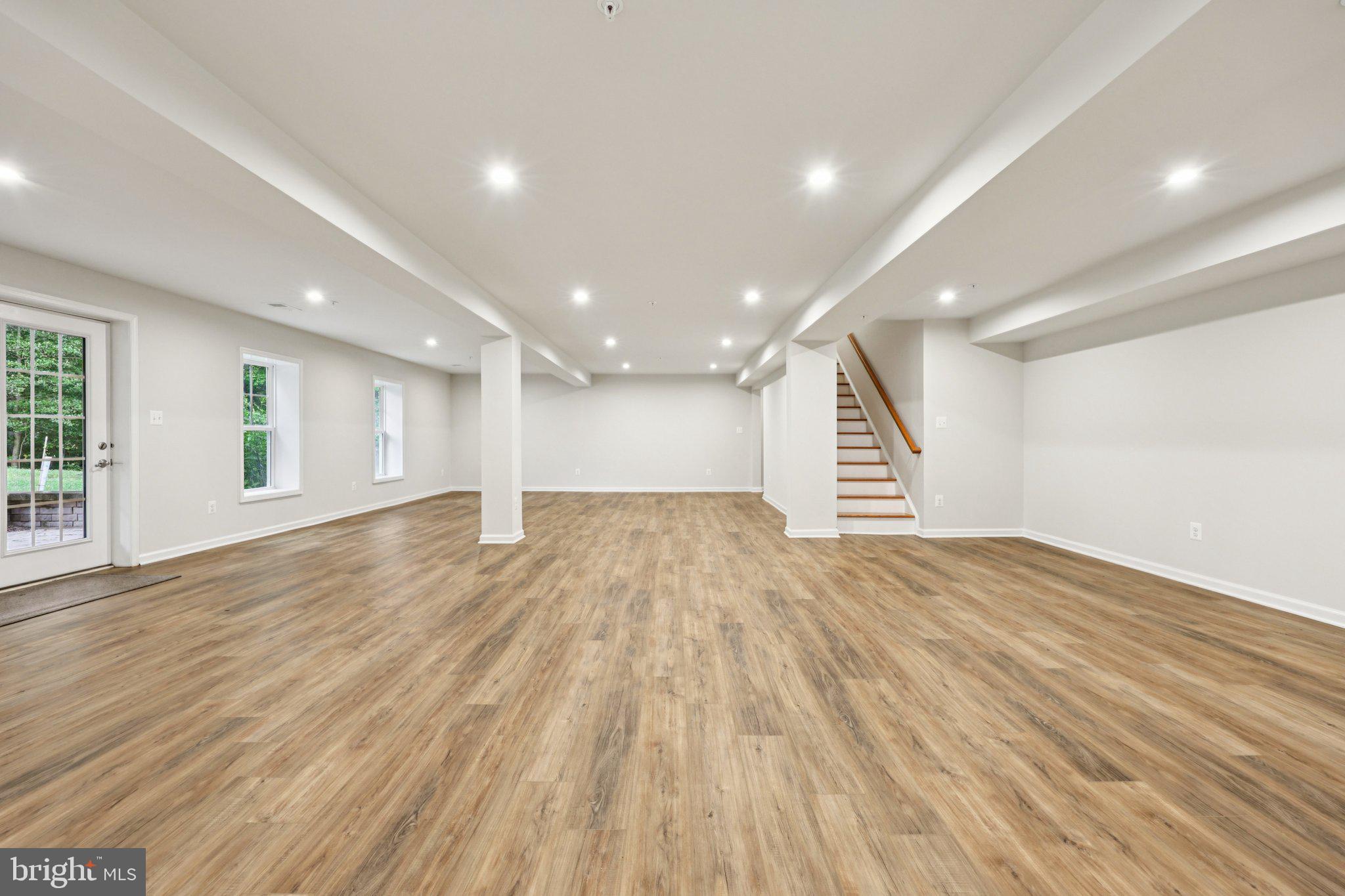 POTOMAC SHORES - Residential