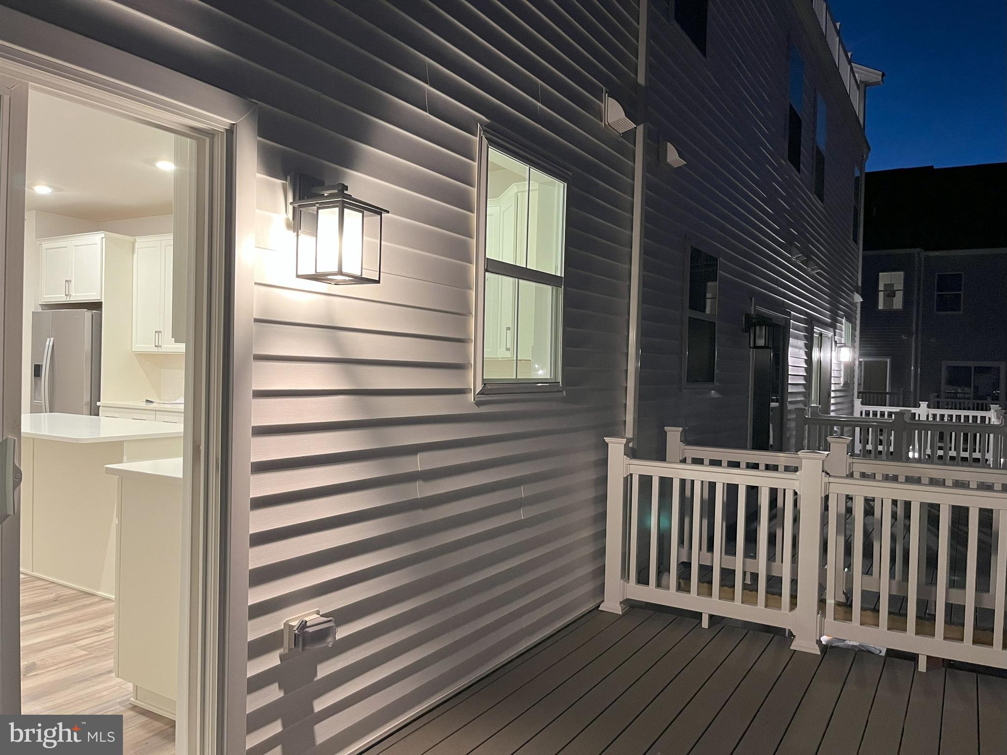 RIVER PIONTE - Residential Lease