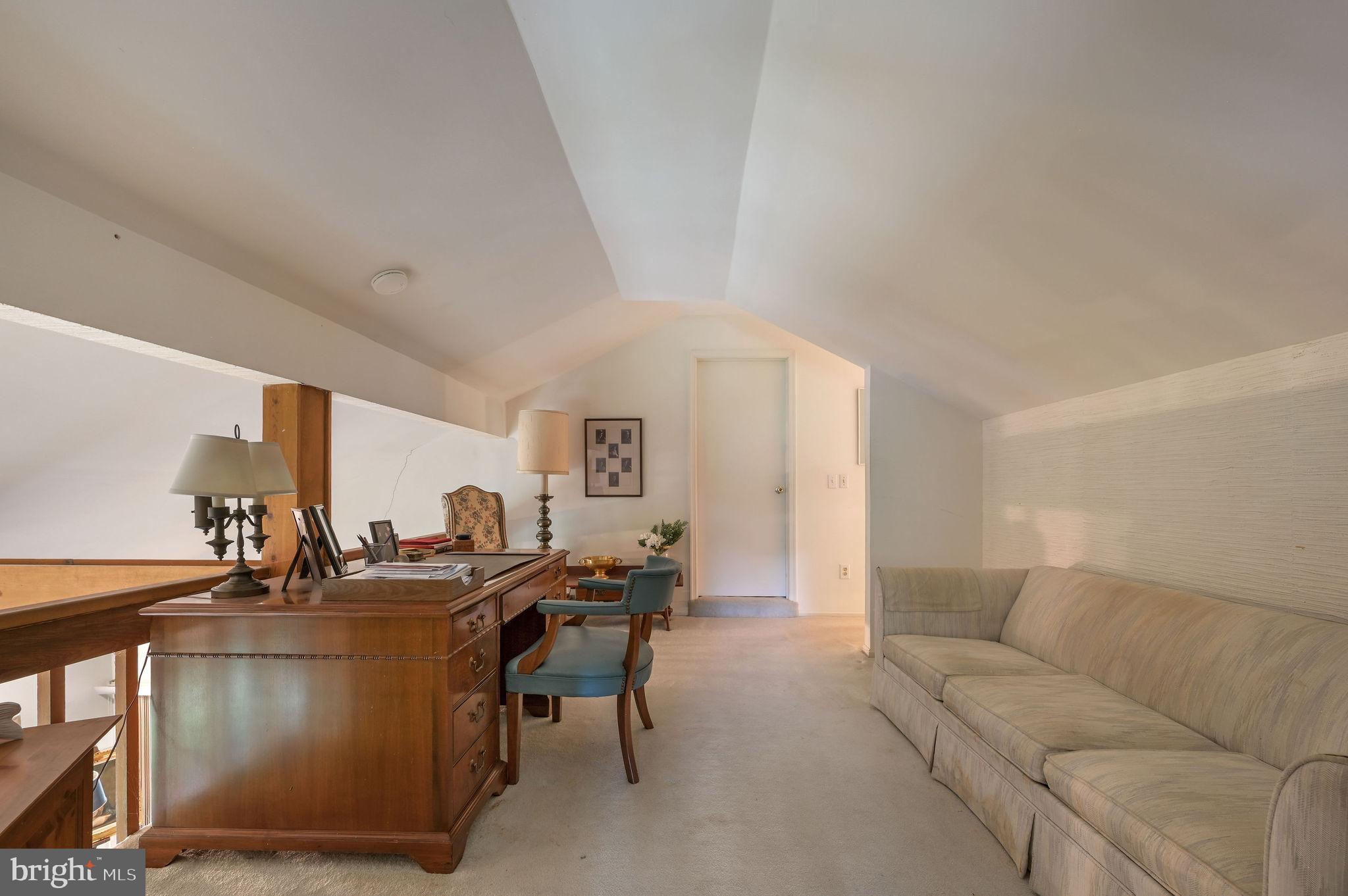 TURNBERRY - Residential