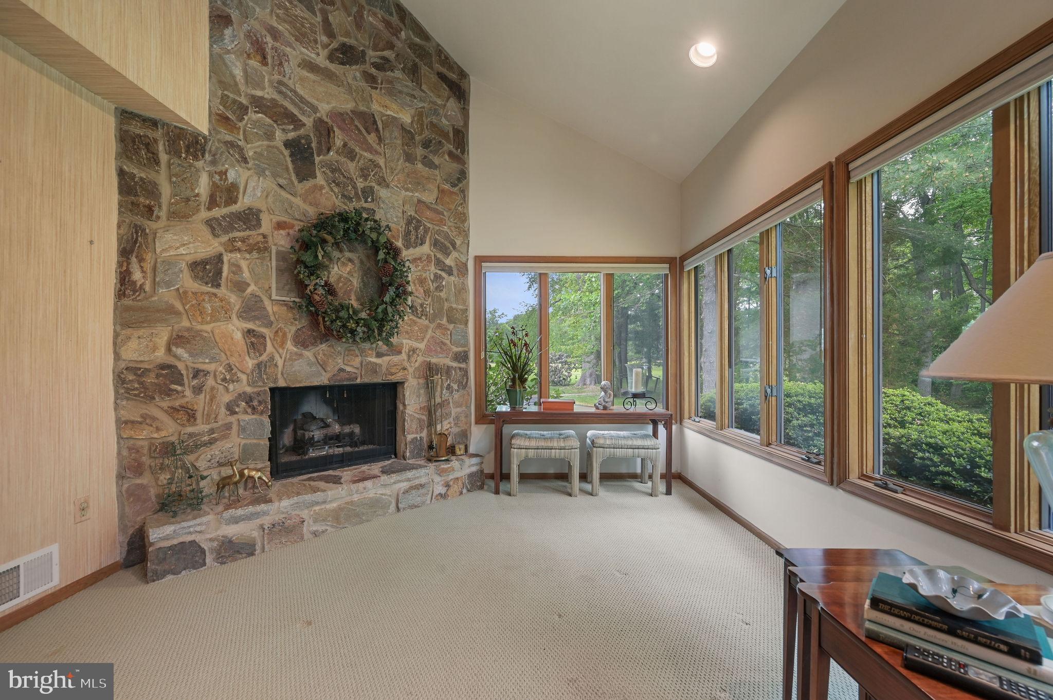 TURNBERRY - Residential