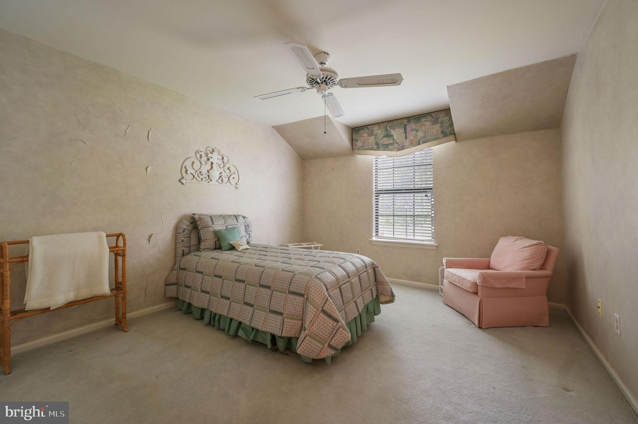 TURNBERRY - Residential