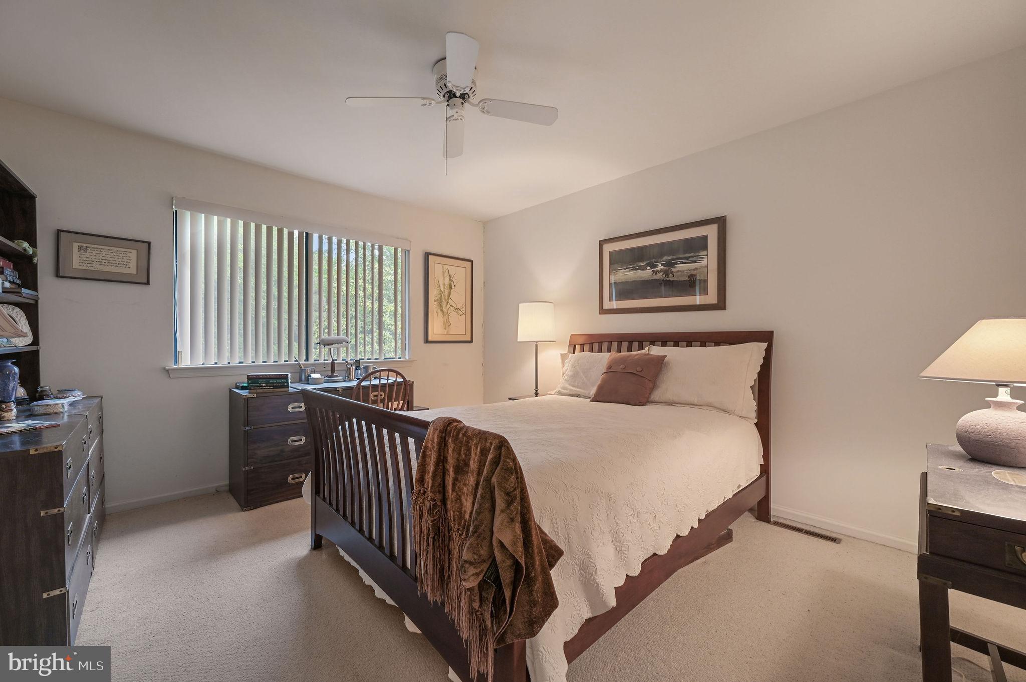 TURNBERRY - Residential