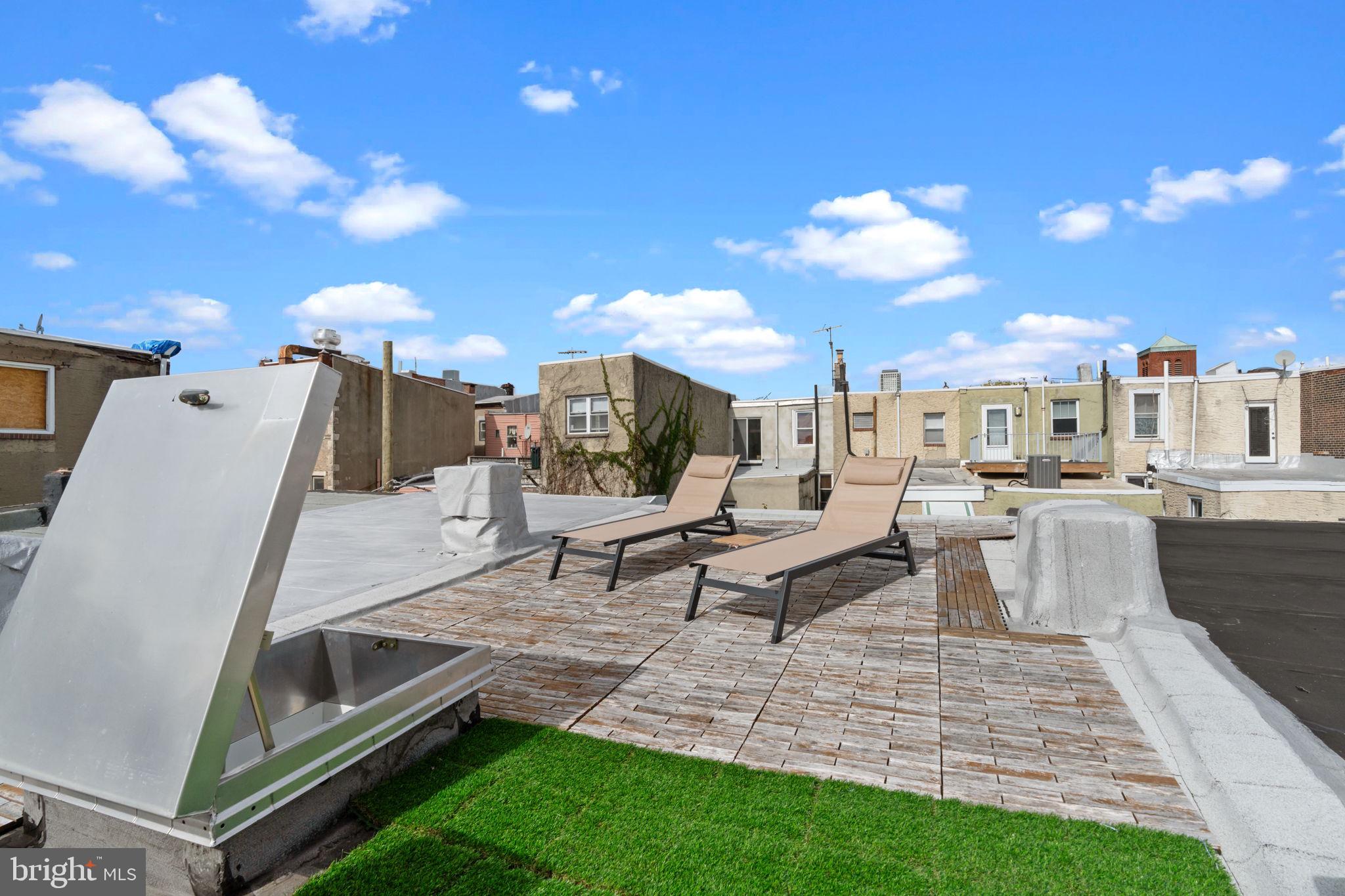 BELLA VISTA - Residential