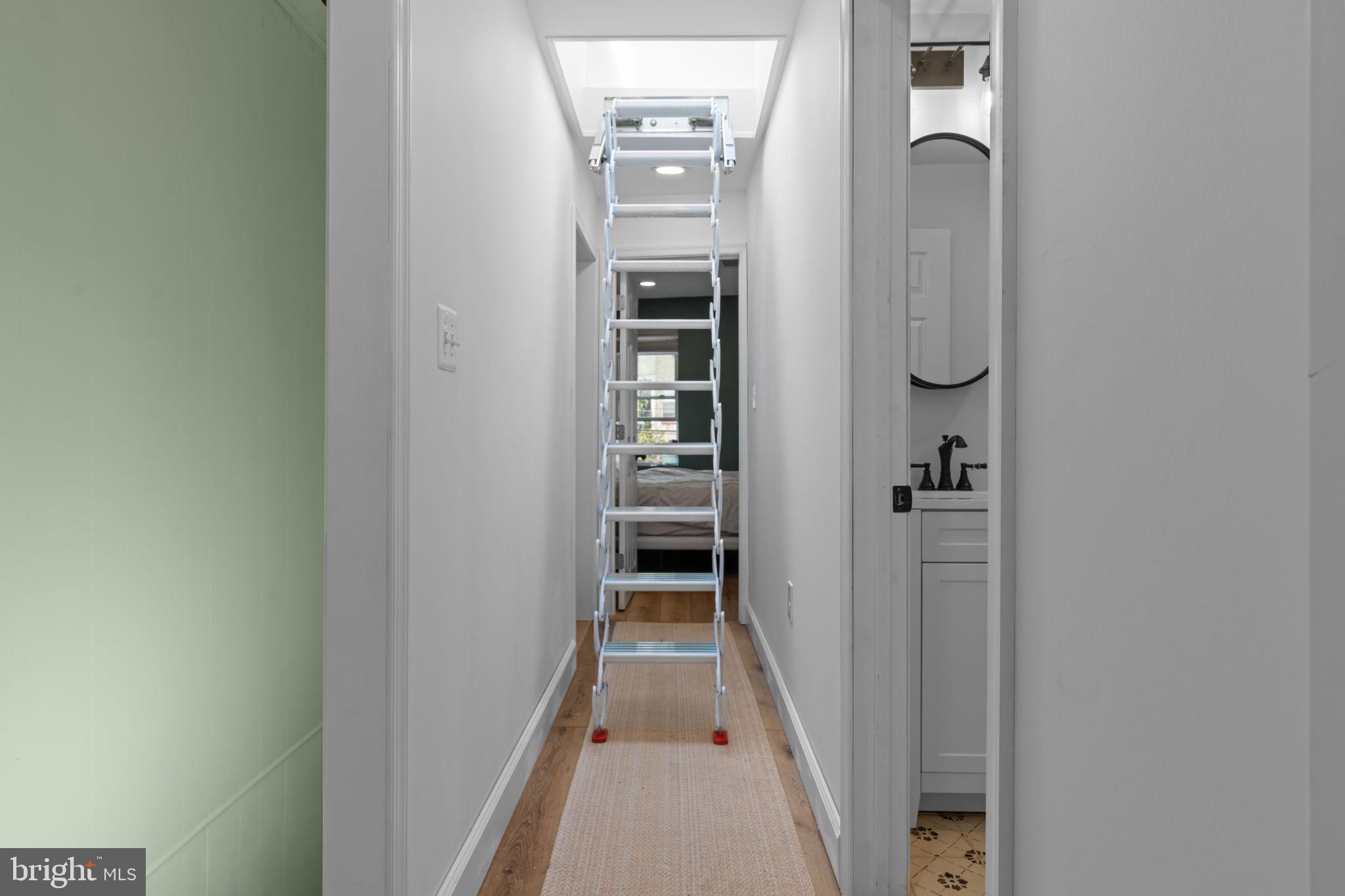 BELLA VISTA - Residential