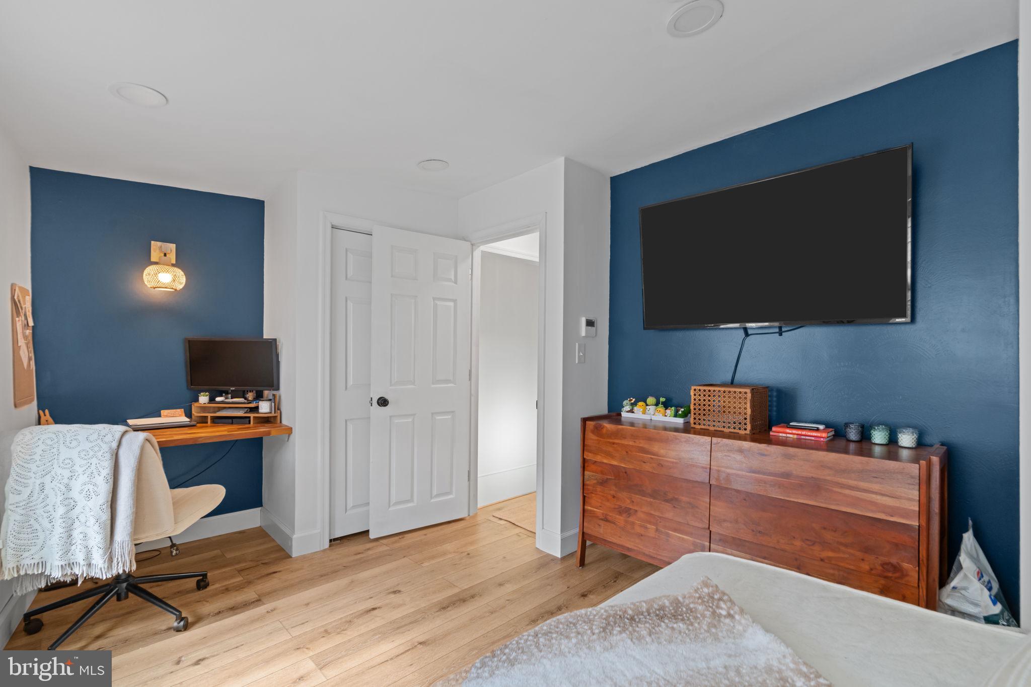 BELLA VISTA - Residential