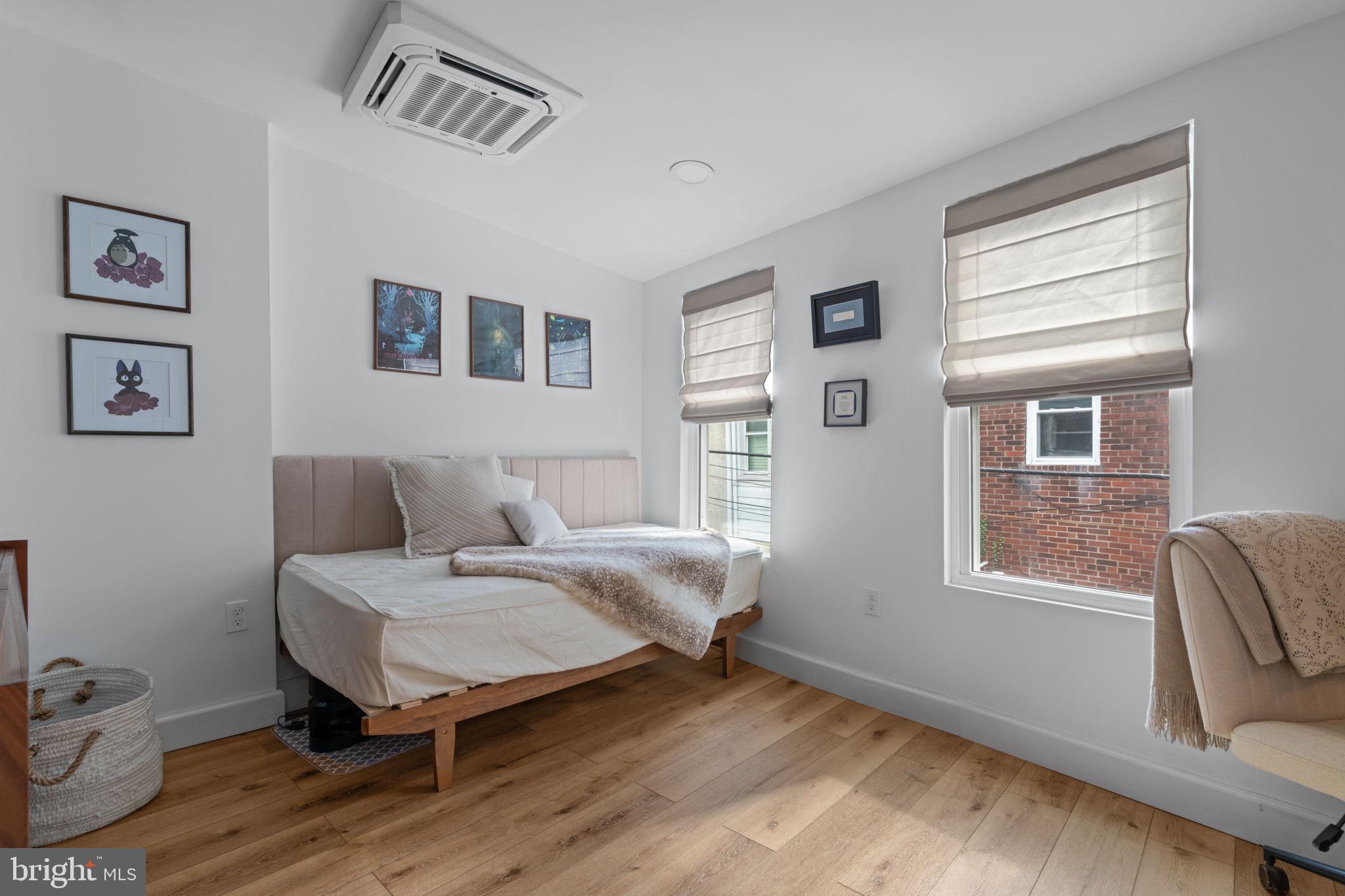 BELLA VISTA - Residential