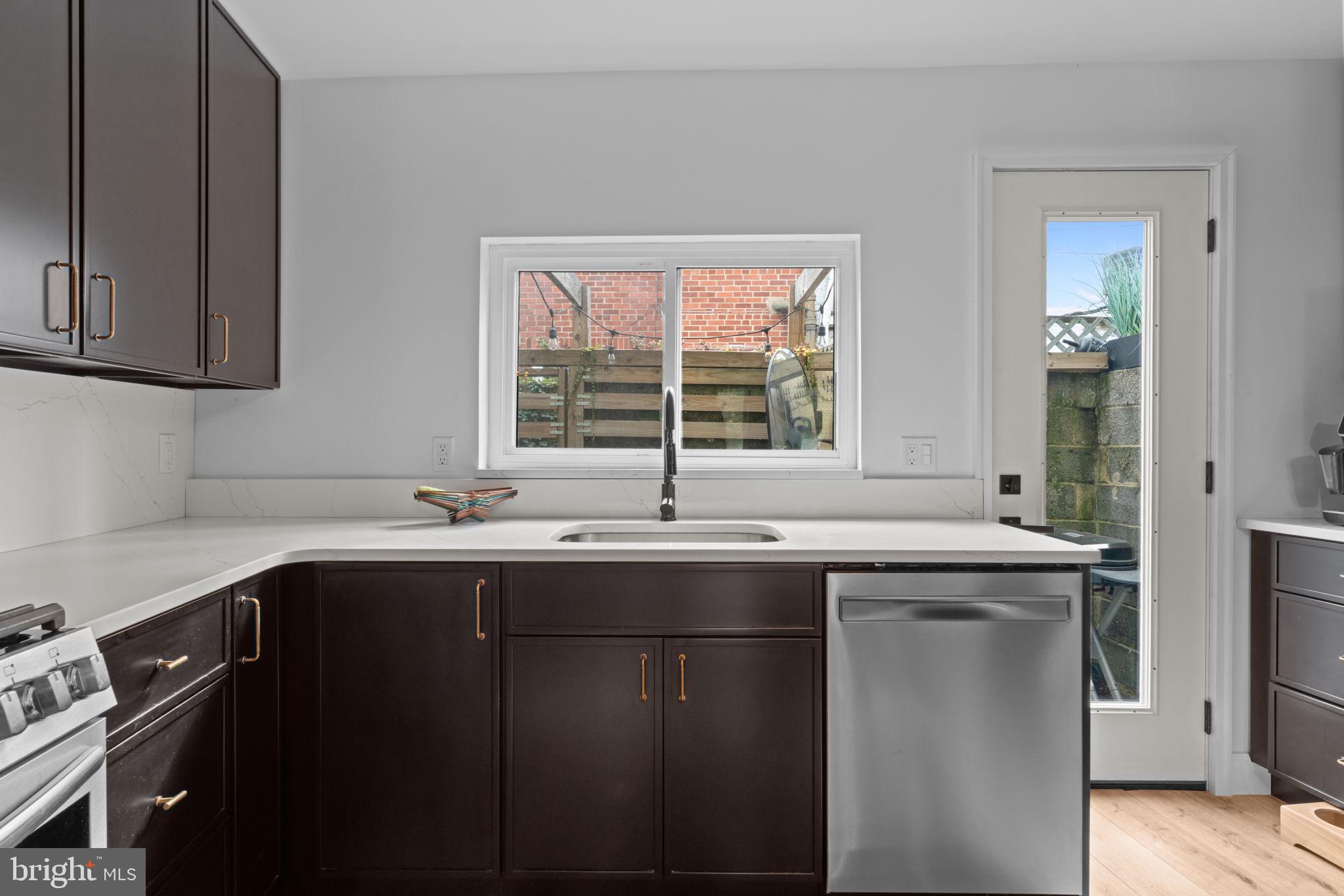 BELLA VISTA - Residential