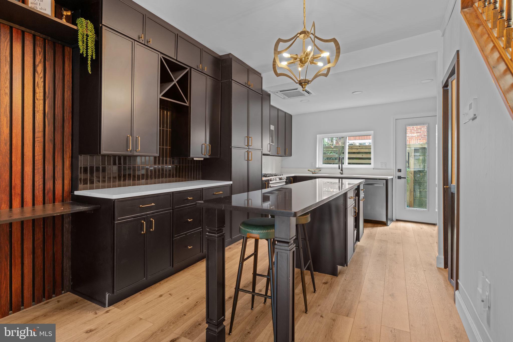 BELLA VISTA - Residential