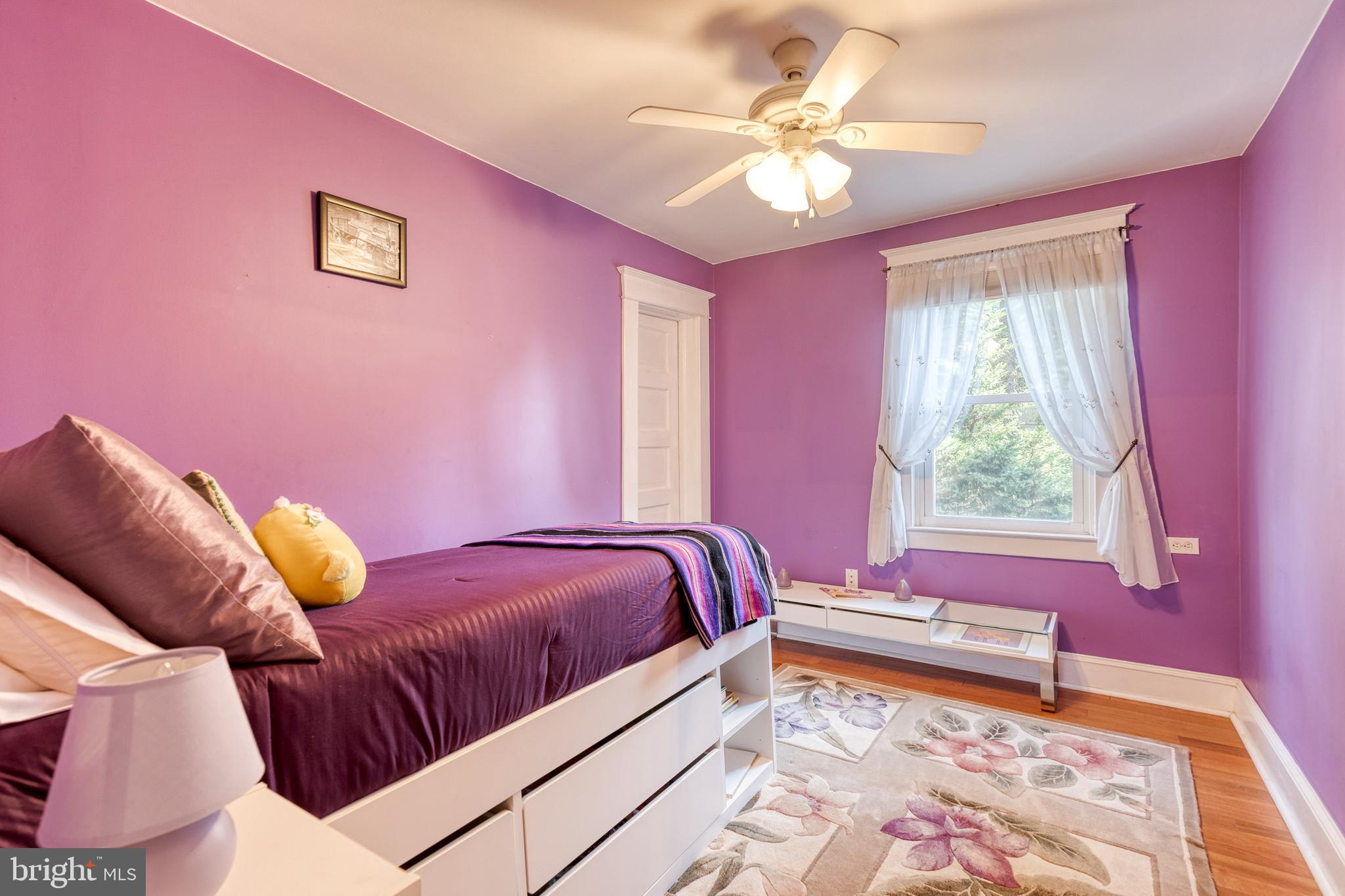 LAKE WALKER - Residential