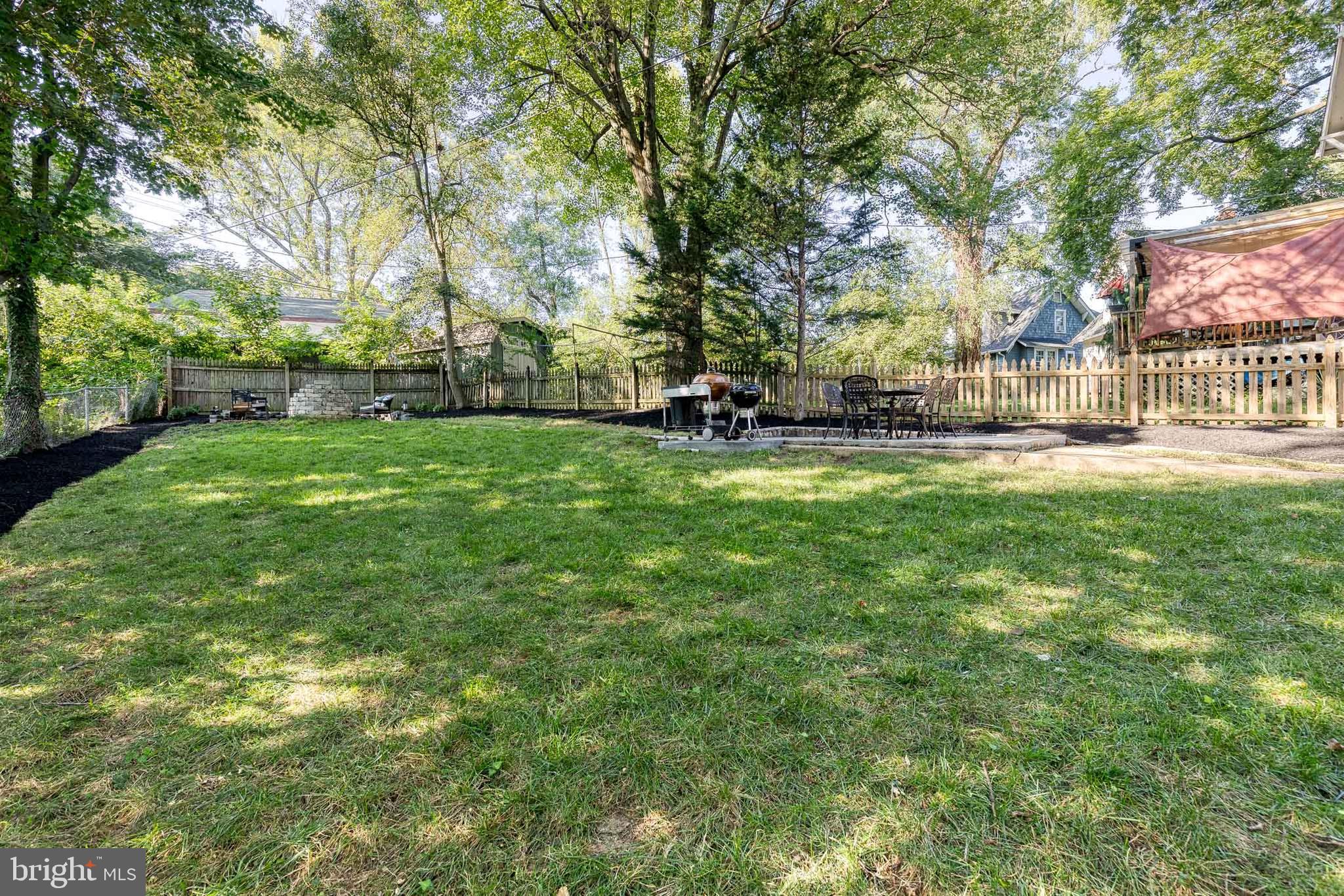 LAKE WALKER - Residential