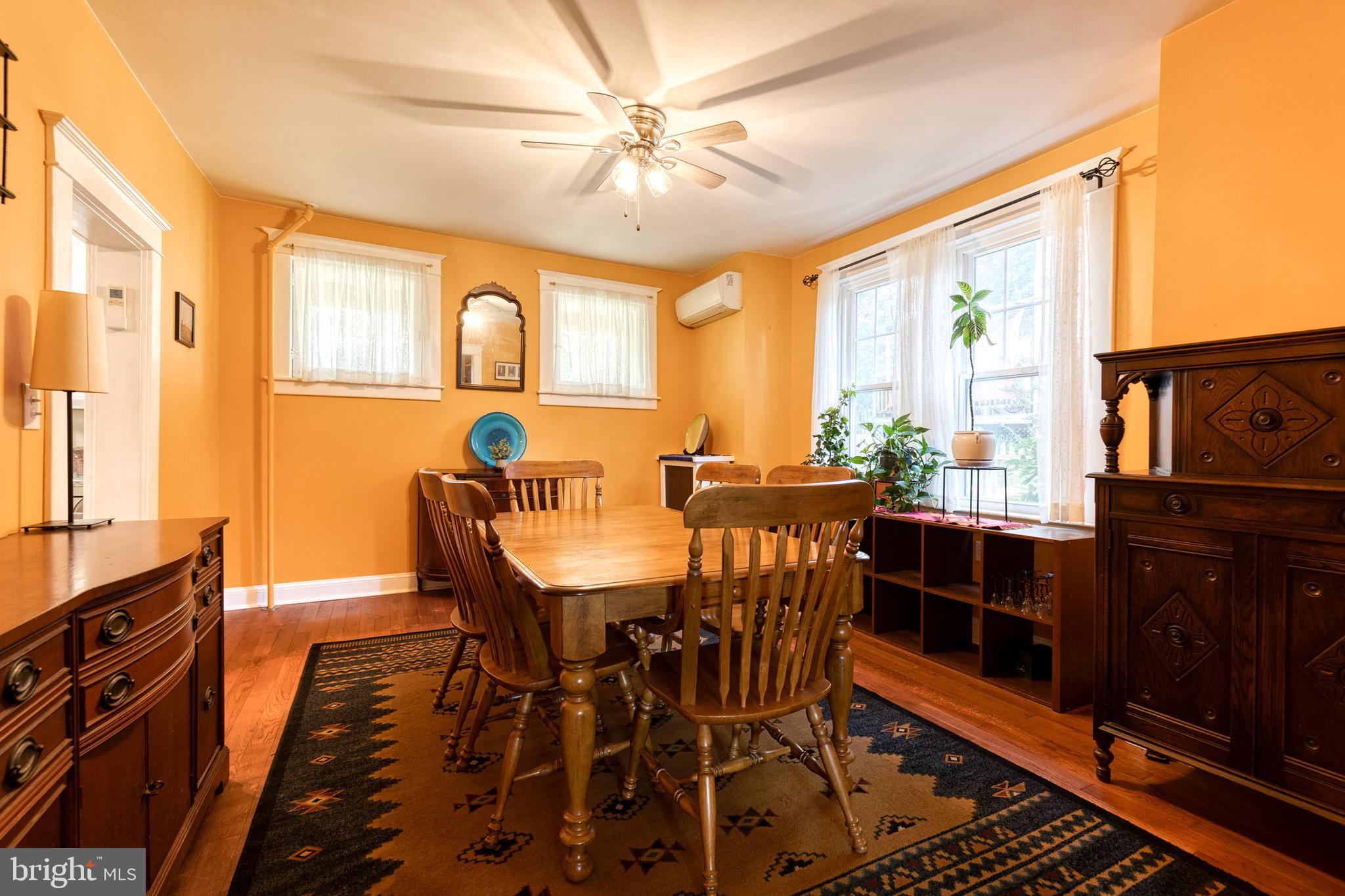 LAKE WALKER - Residential