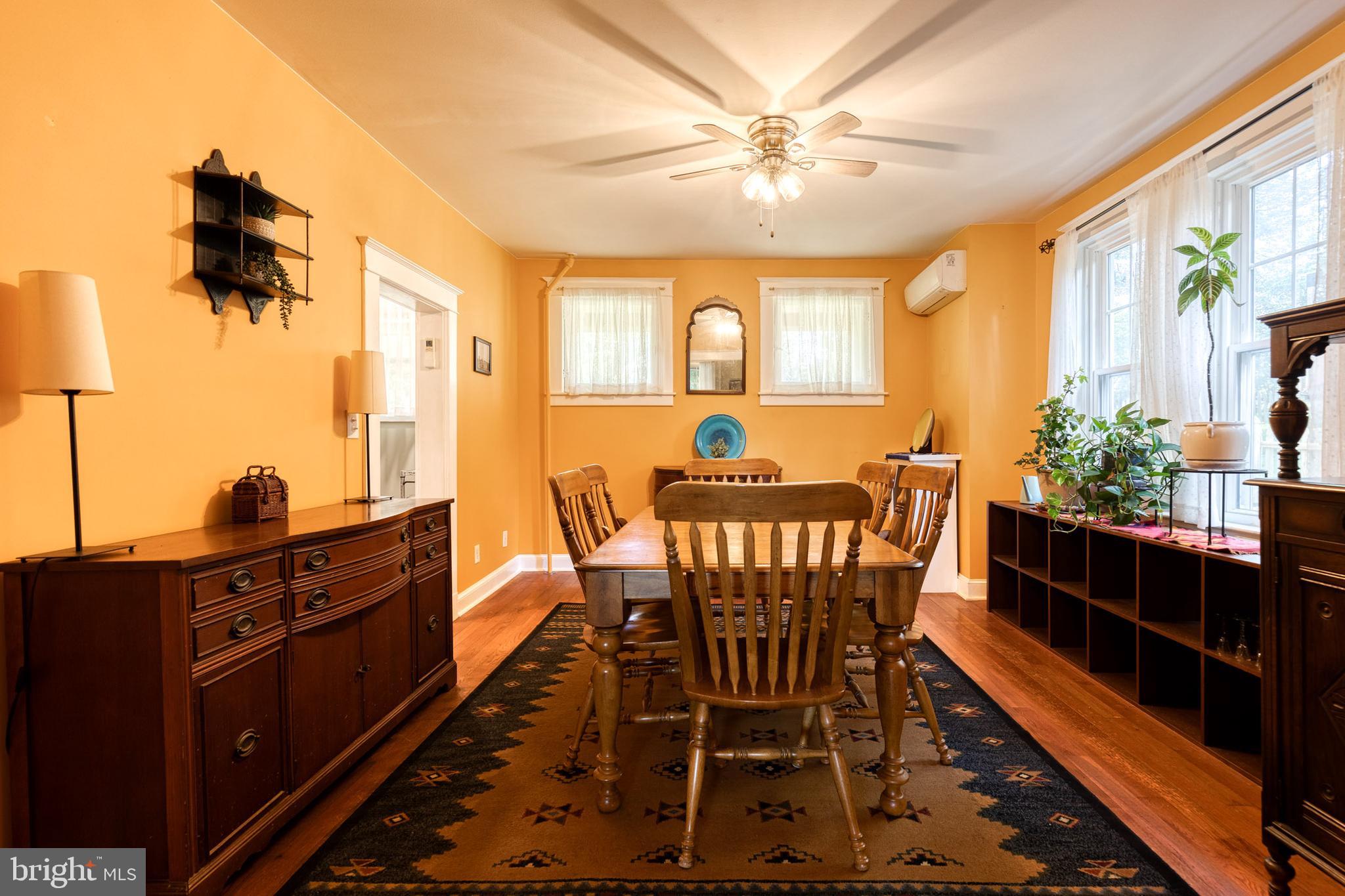 LAKE WALKER - Residential