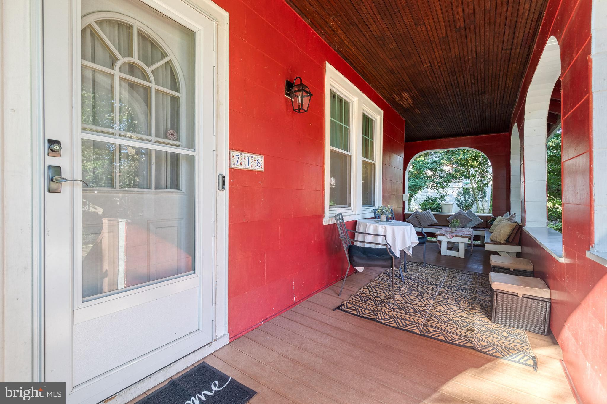 LAKE WALKER - Residential