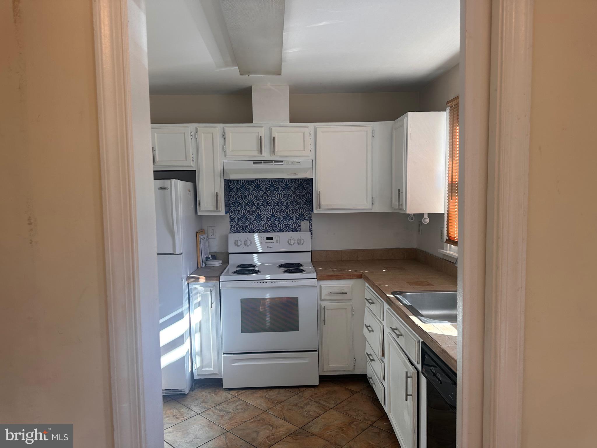 ACTON VILLAGE - Residential