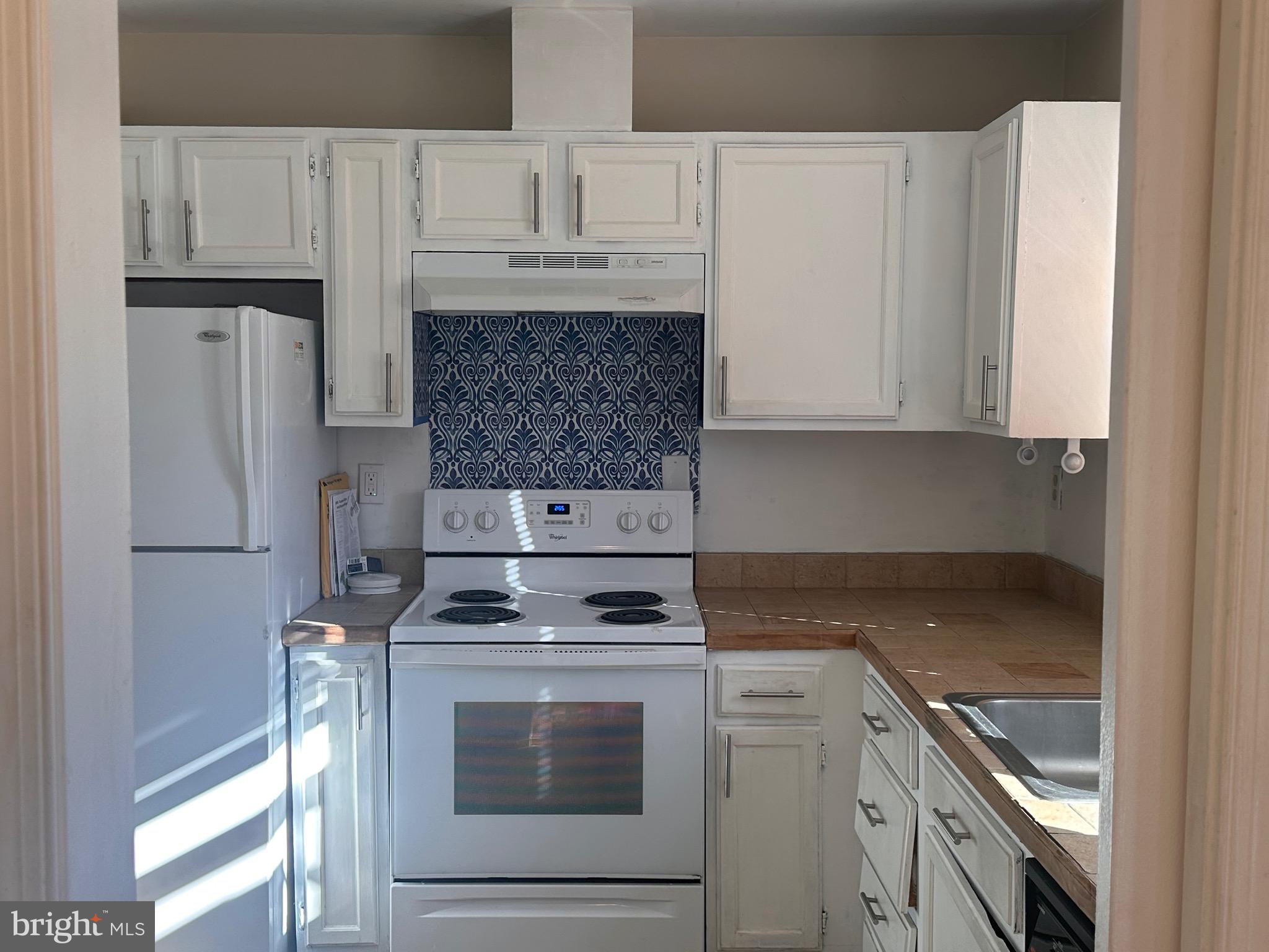 ACTON VILLAGE - Residential