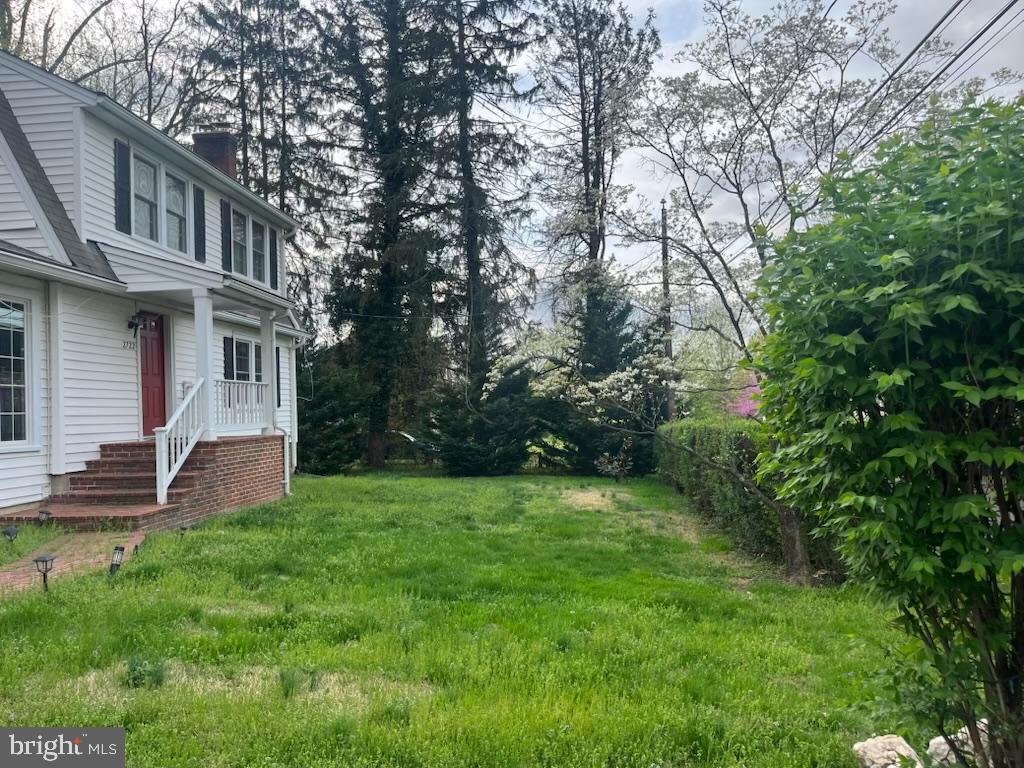 2722 CHAIN BRIDGE ROAD