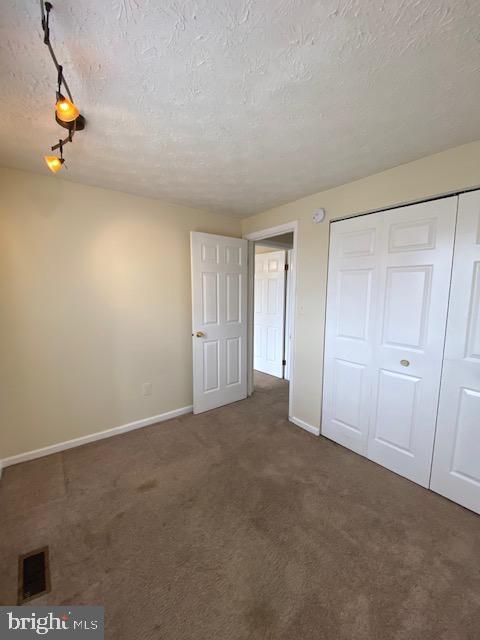 HERITAGE ESTATES - Residential Lease