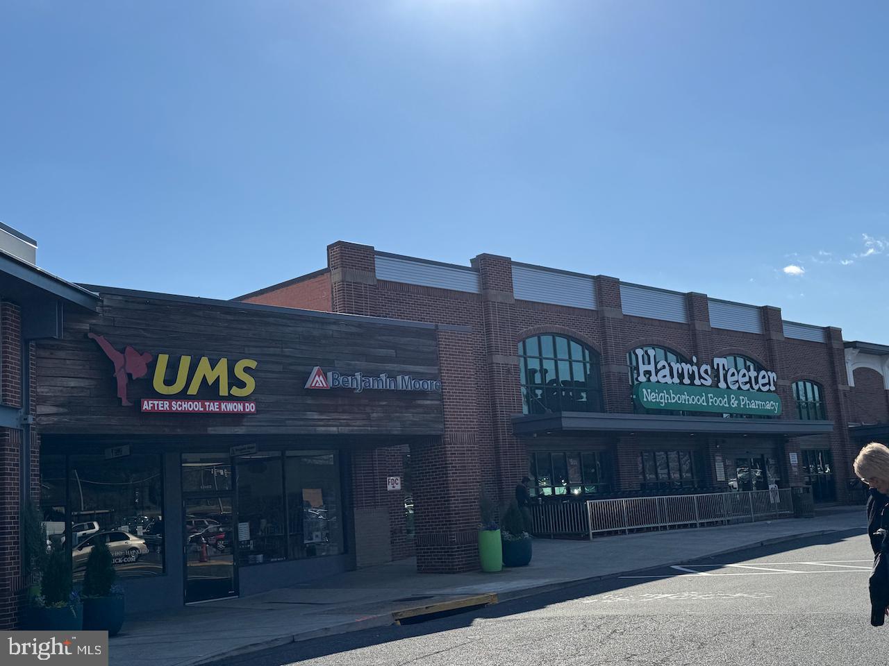 STEPPES OF BARCROFT - Residential Lease