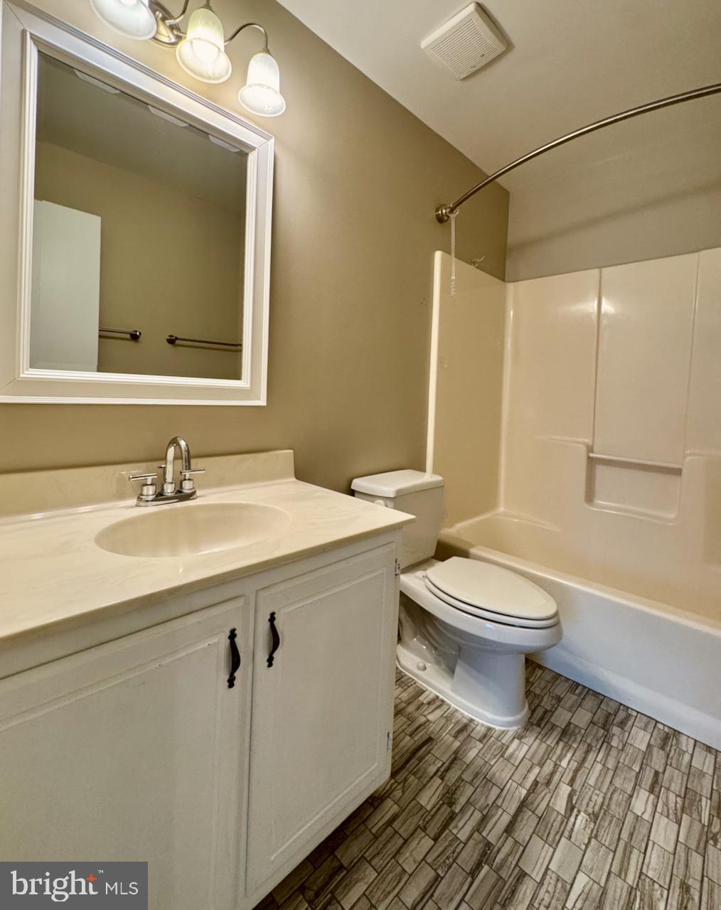 STEPPES OF BARCROFT - Residential Lease