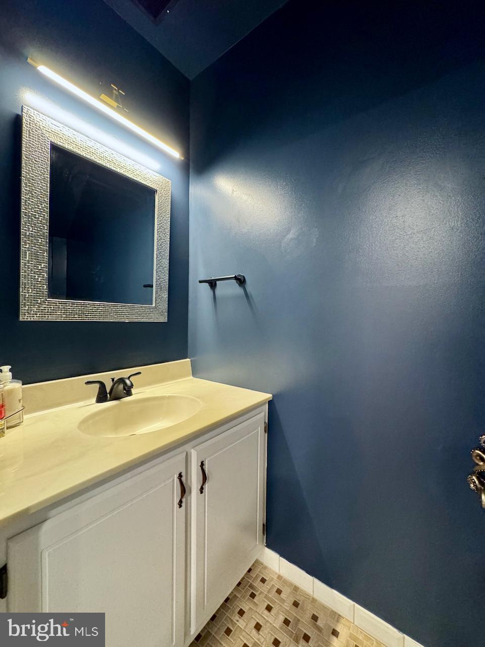 STEPPES OF BARCROFT - Residential Lease