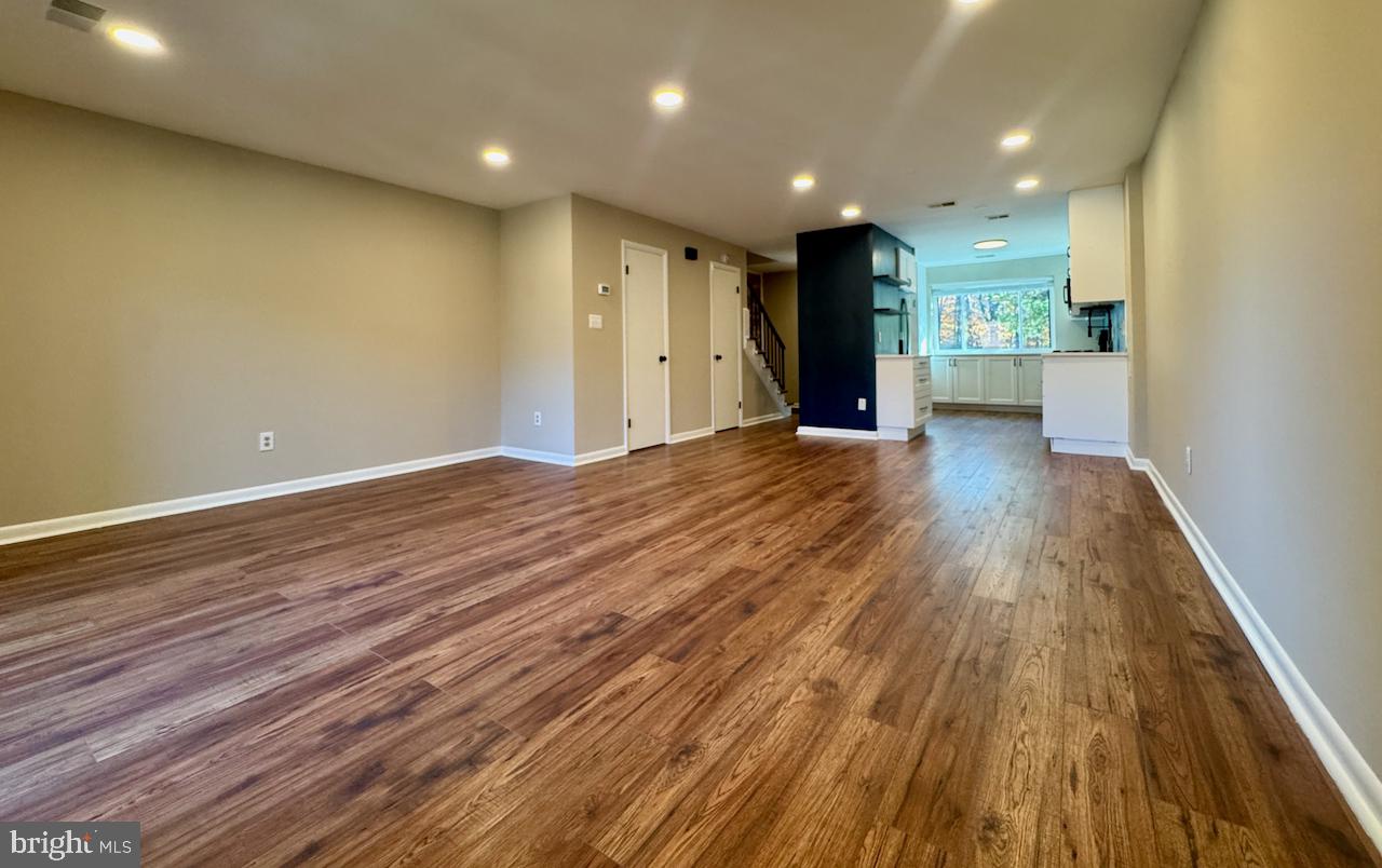 STEPPES OF BARCROFT - Residential Lease