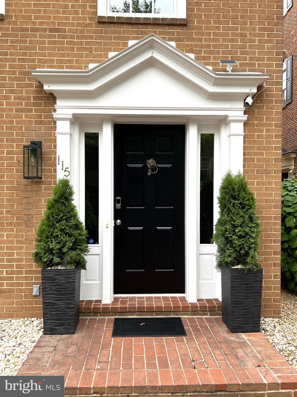 BRANDT TOWNHOUSE - Residential