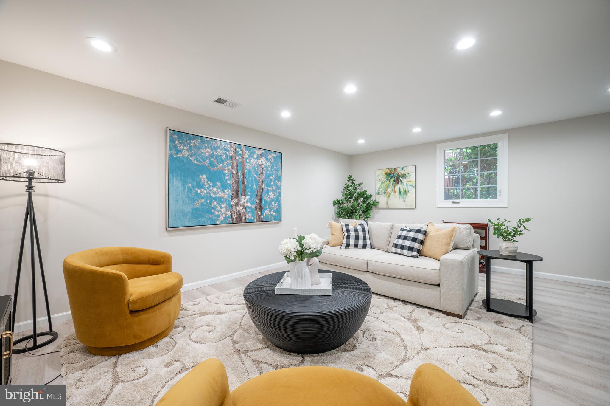 BRANDT TOWNHOUSE - Residential