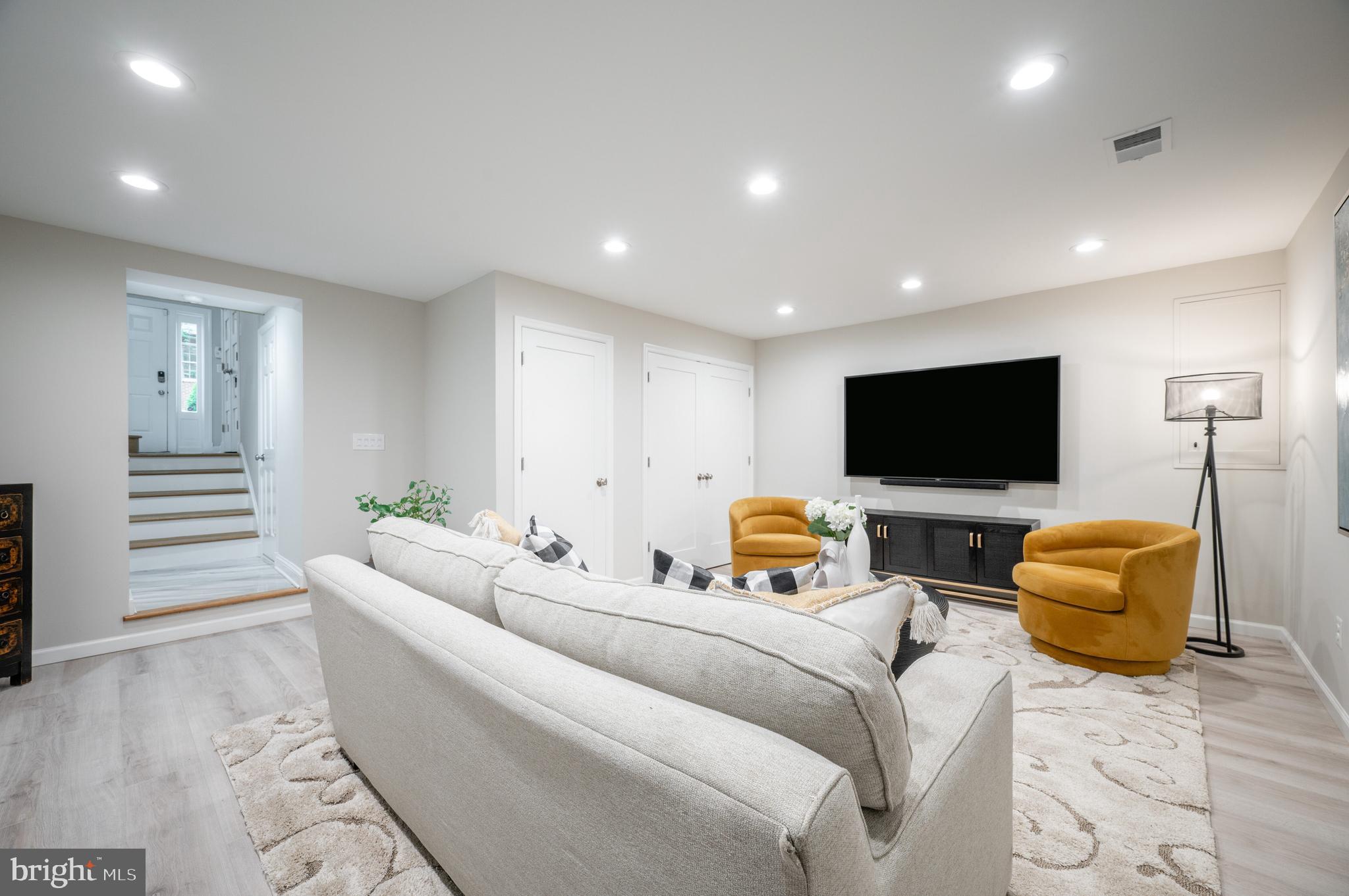 BRANDT TOWNHOUSE - Residential