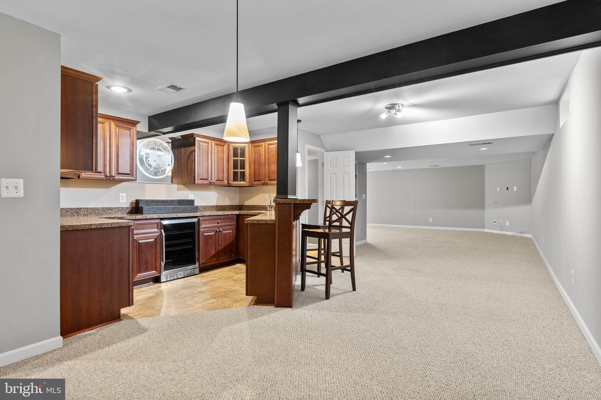 CARRIAGE HILL AT FALLS - Residential