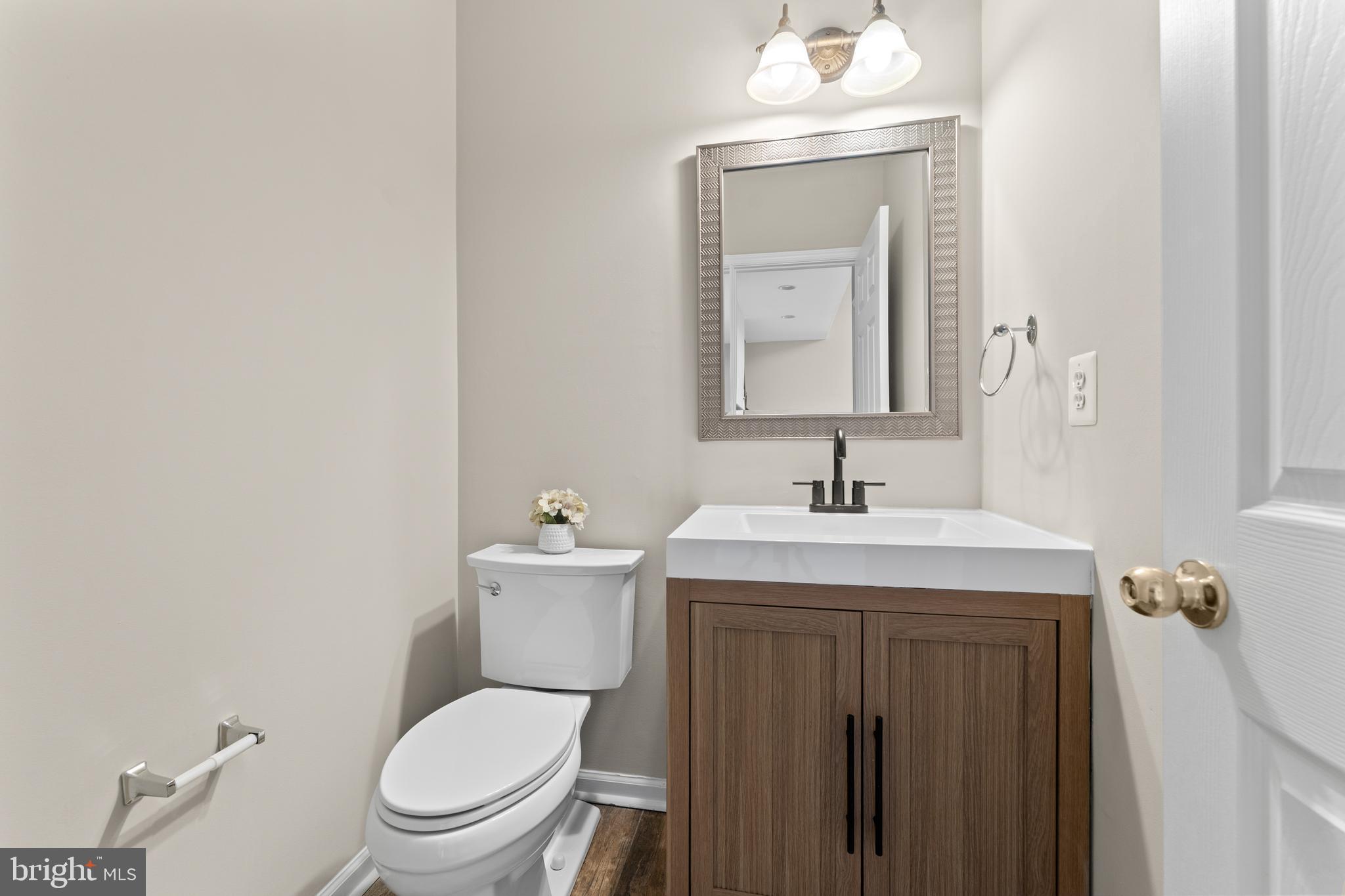 CARRIAGE HILL AT FALLS - Residential