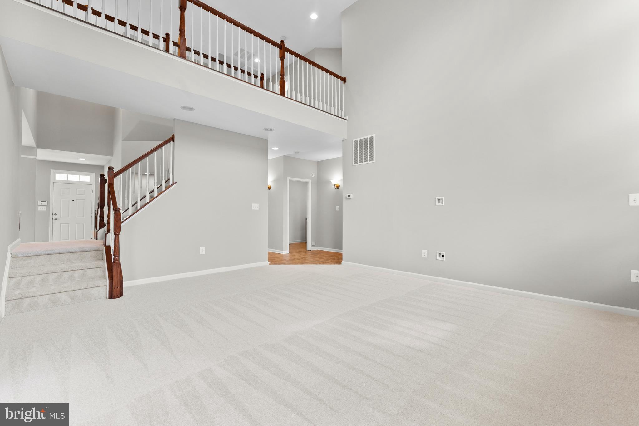 CARRIAGE HILL AT FALLS - Residential